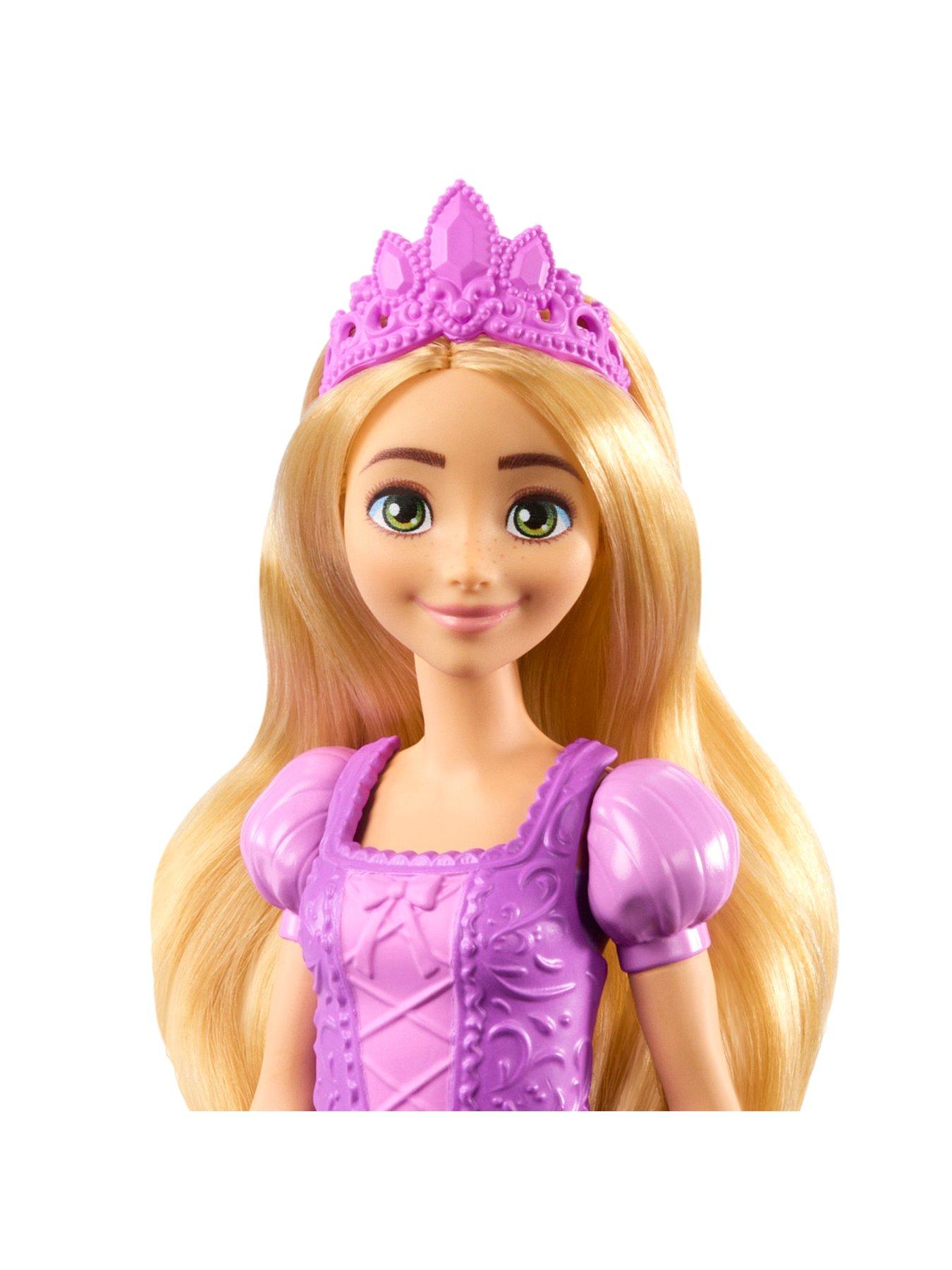 Image 6 of 7 of Disney Princess Fashion Storytelling Rapunzel