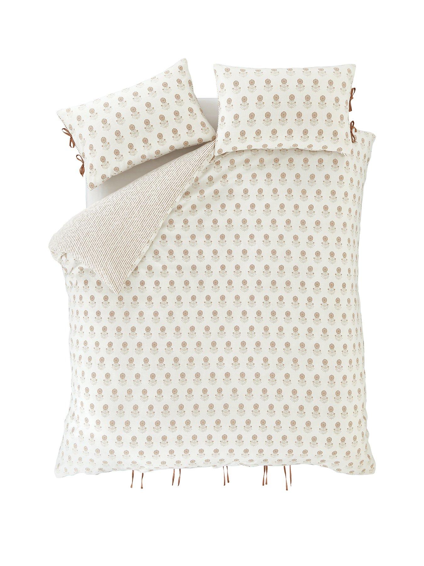 Image 2 of 7 of Pineapple Elephant Elephant Woodblock Floral Duvet Cover Set