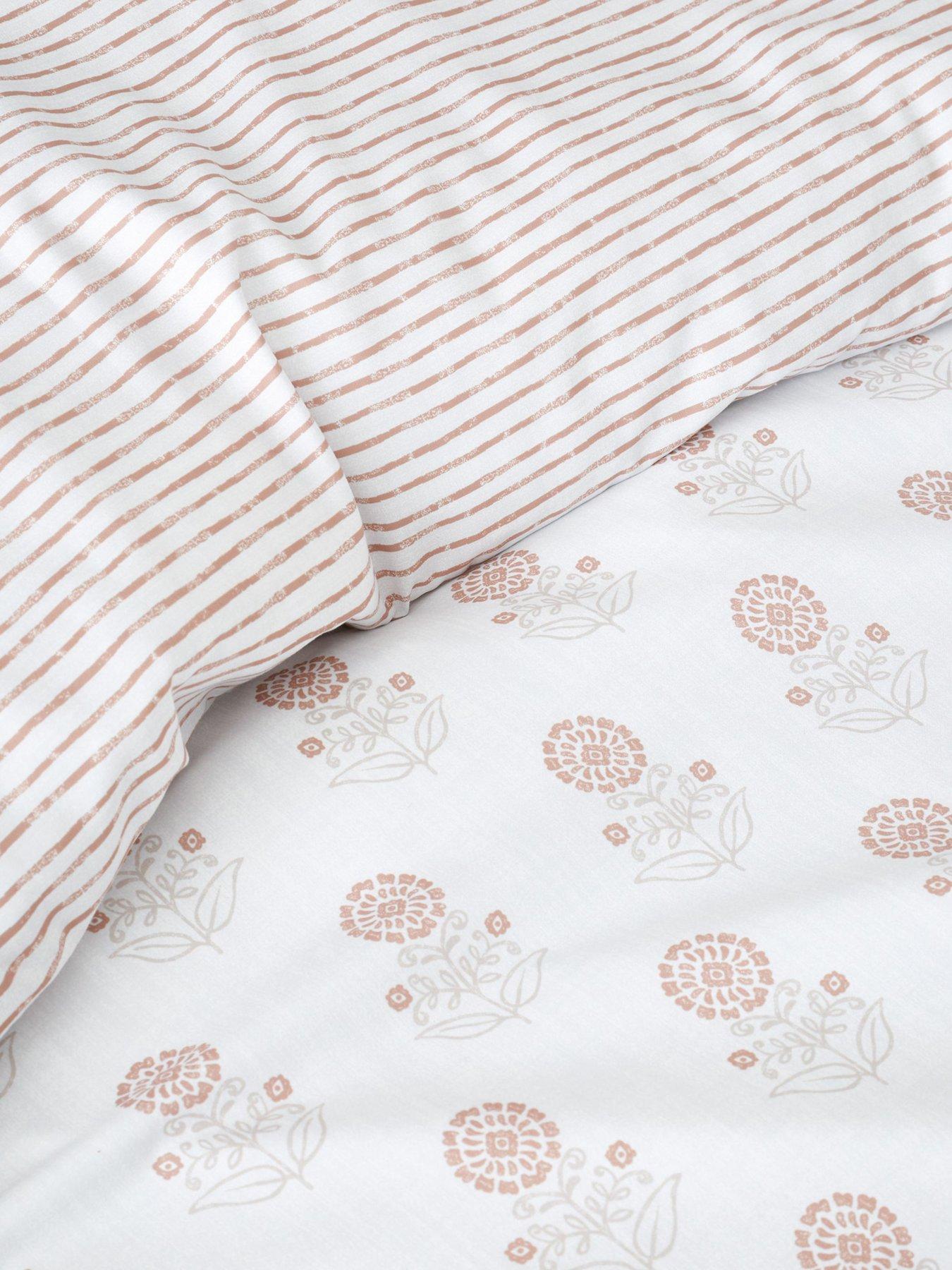 Image 7 of 7 of Pineapple Elephant Elephant Woodblock Floral Duvet Cover Set