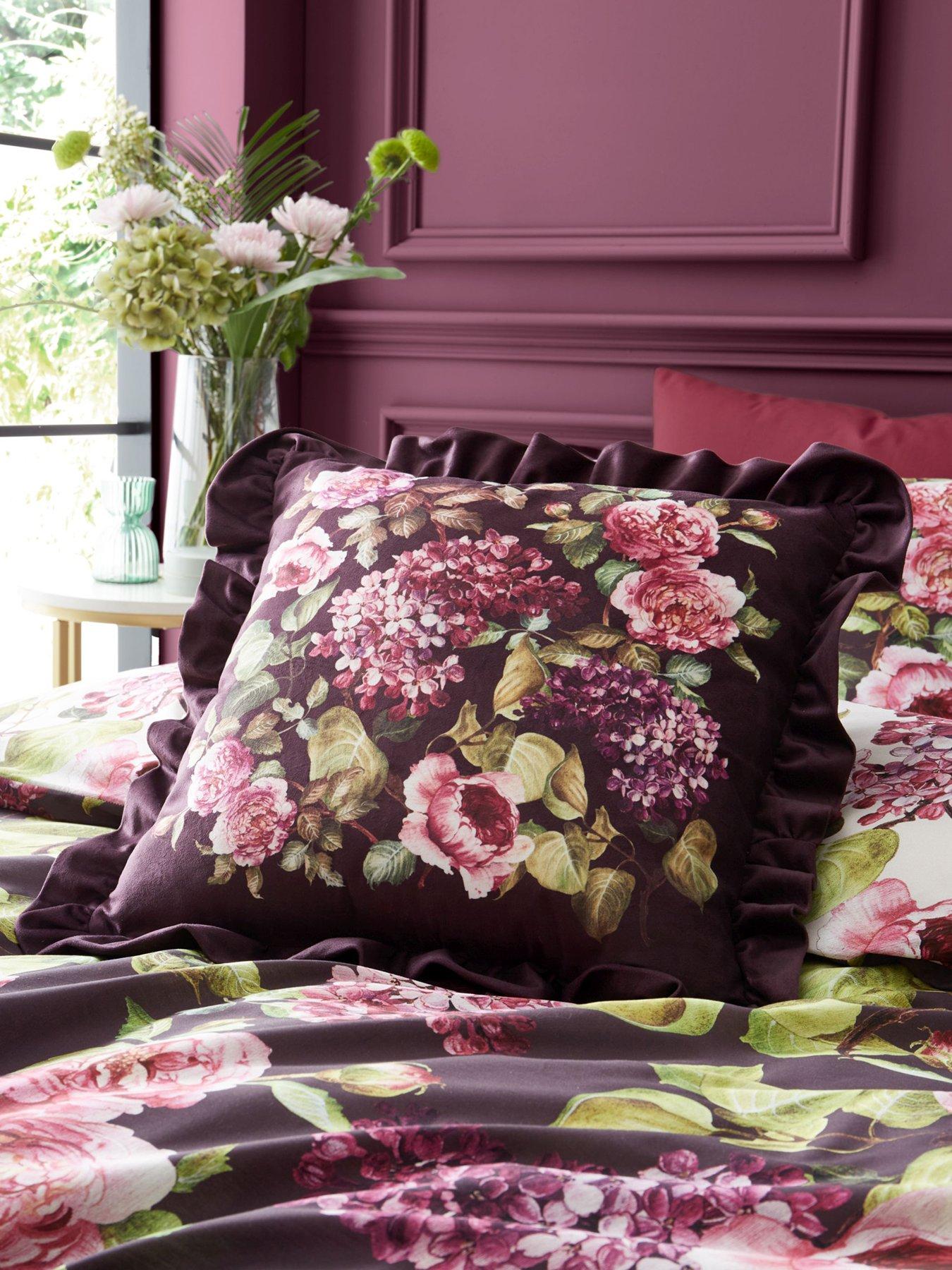undefined Pia Floral Filled Cushion- 50x50cm