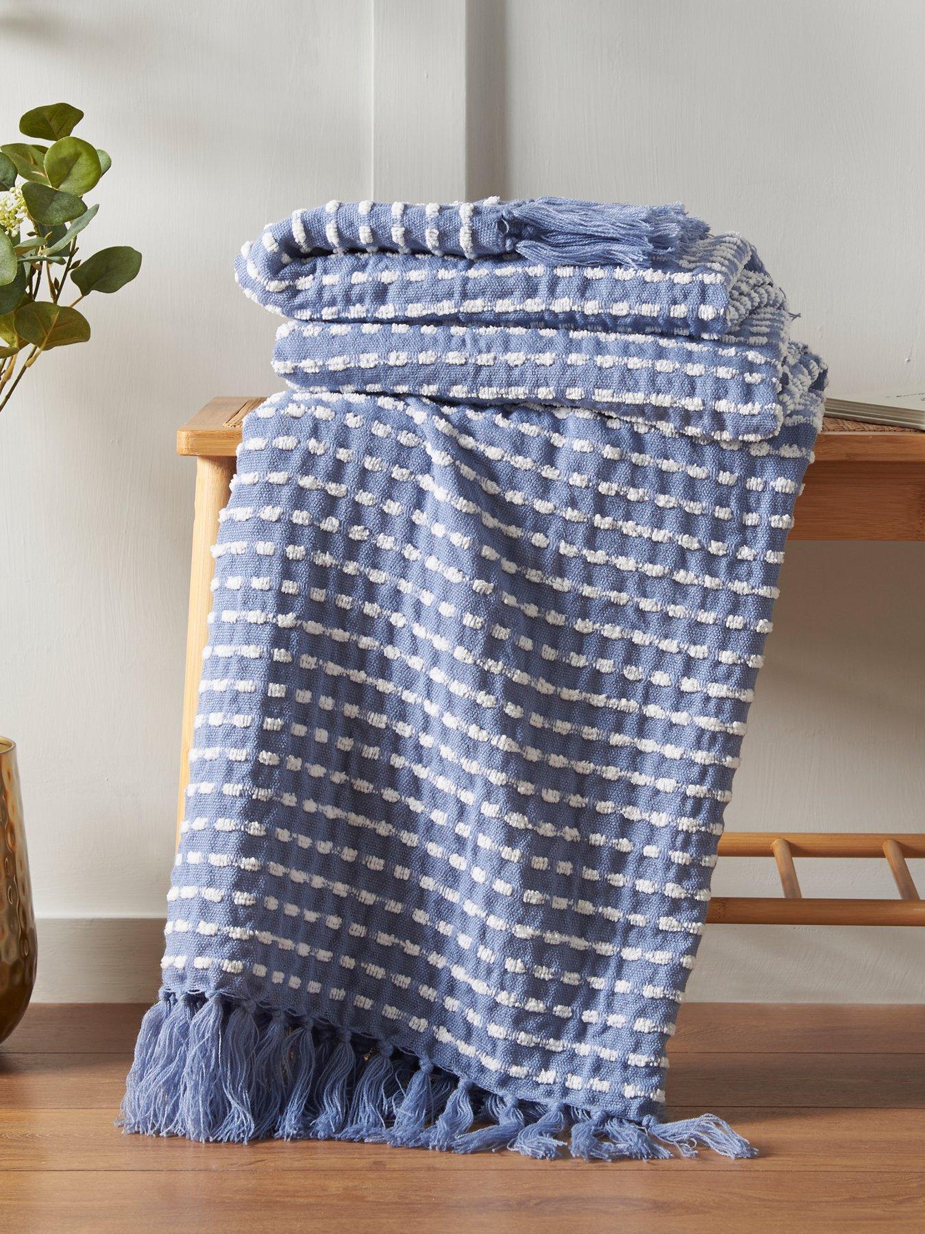 catherine-lansfield-stab-stitch-throw