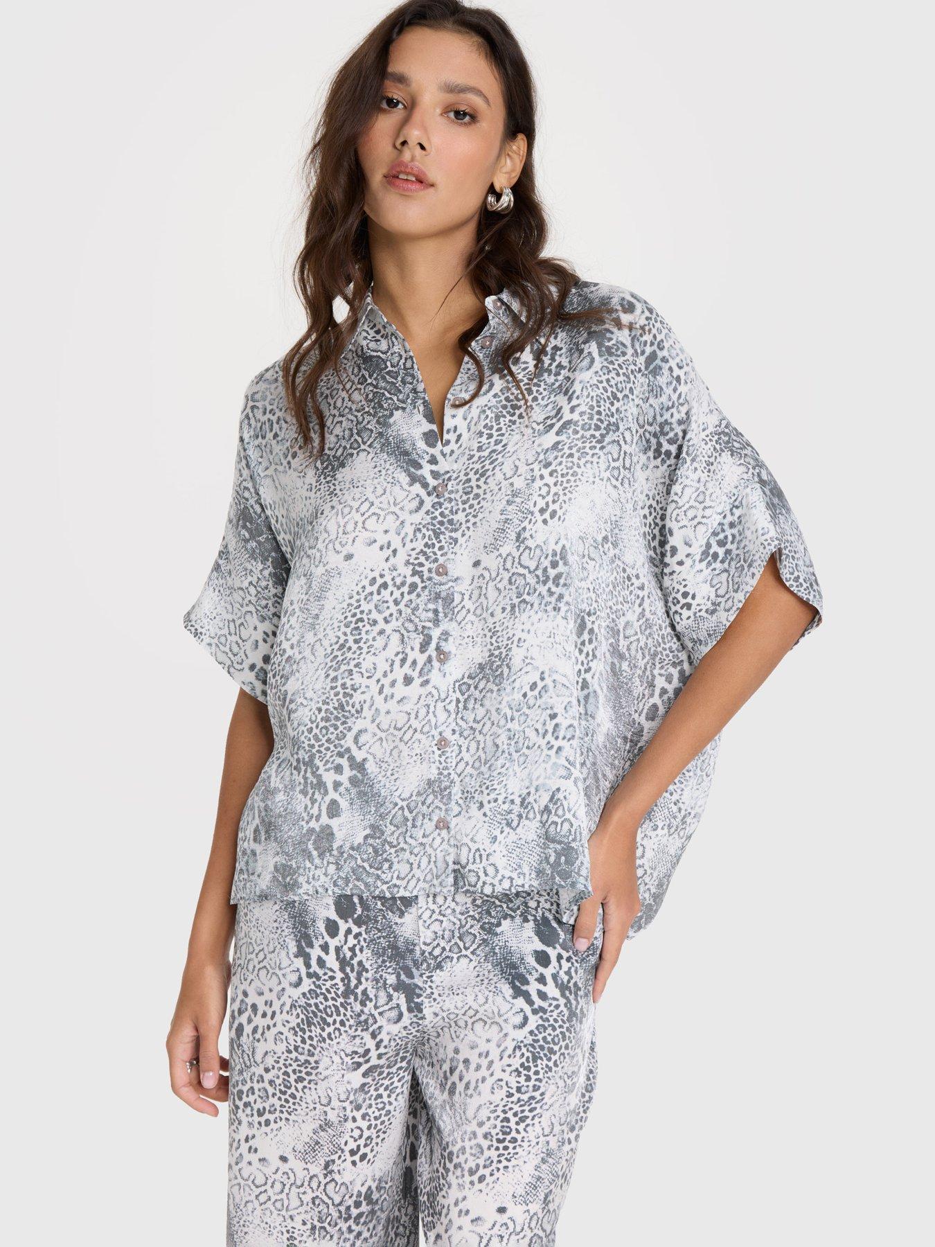 undefined Animal Oversized Blouse