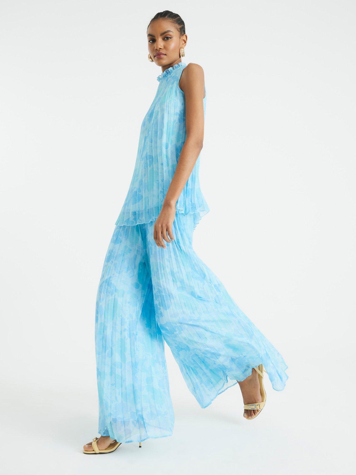 undefined Wide Leg Plisse Trouser - Blue