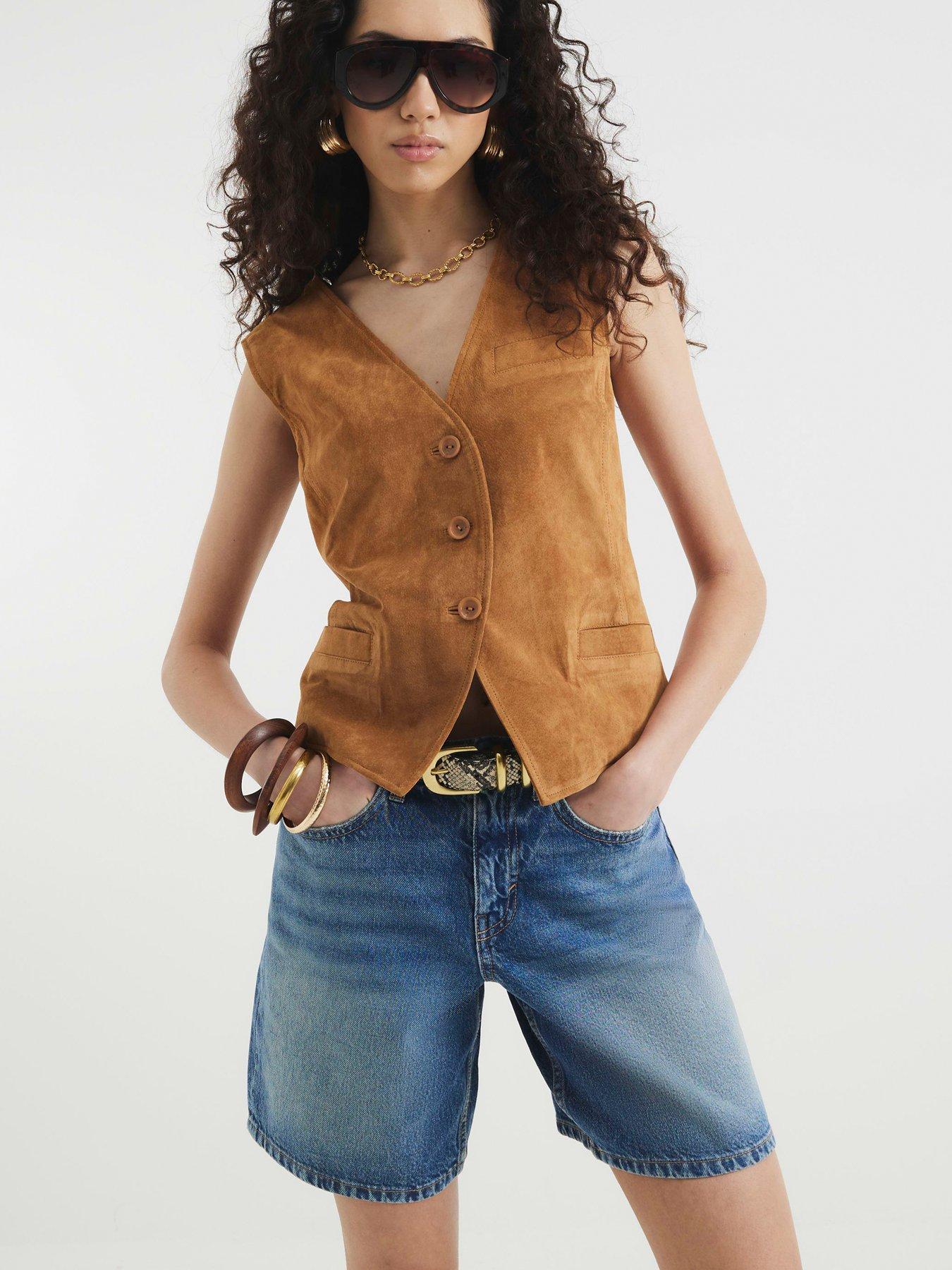 Image 3 of 4 of River Island Longline Bermuda Shorts - Blue
