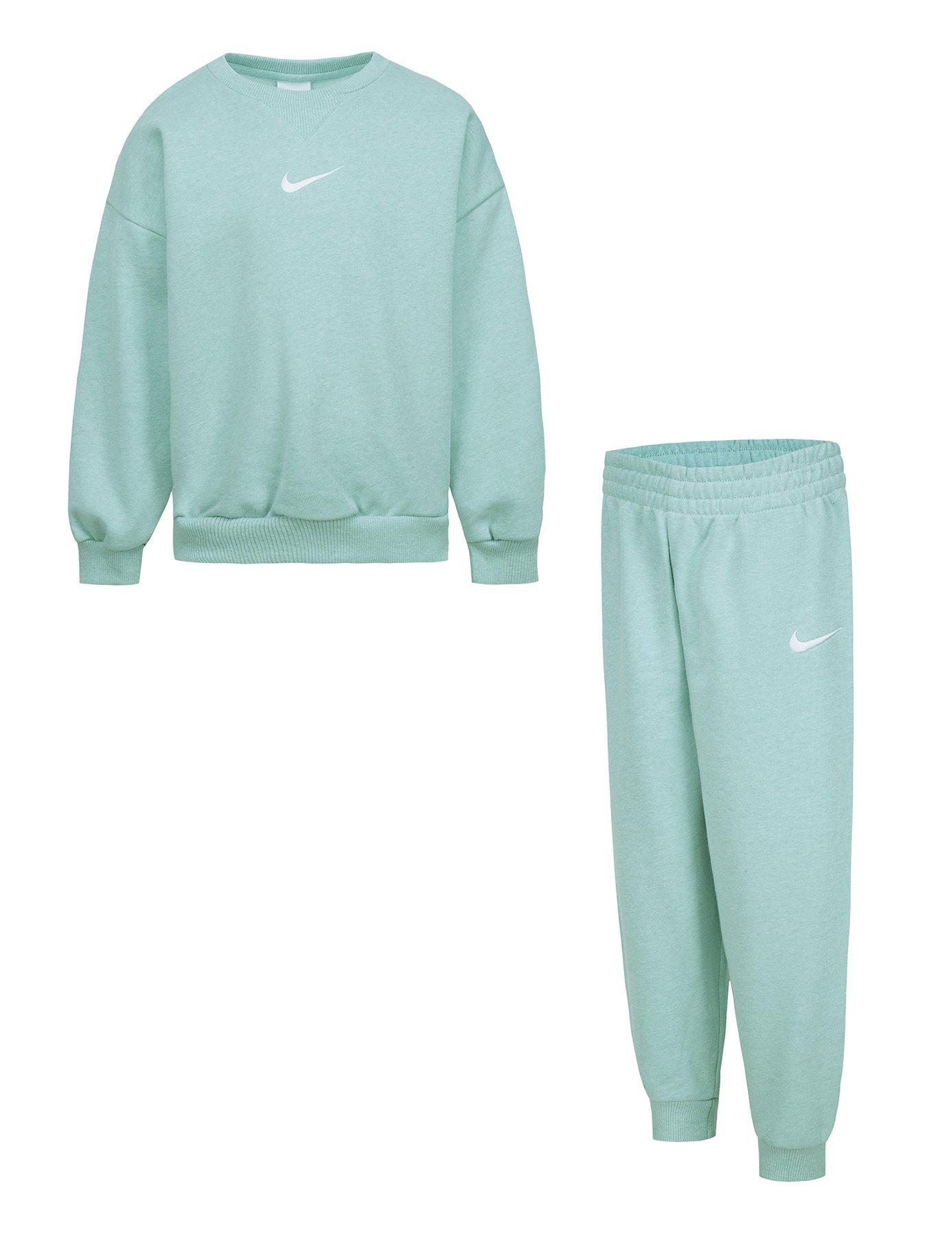 undefined Kids Unisex Essential Crew And Jogger Set - Green
