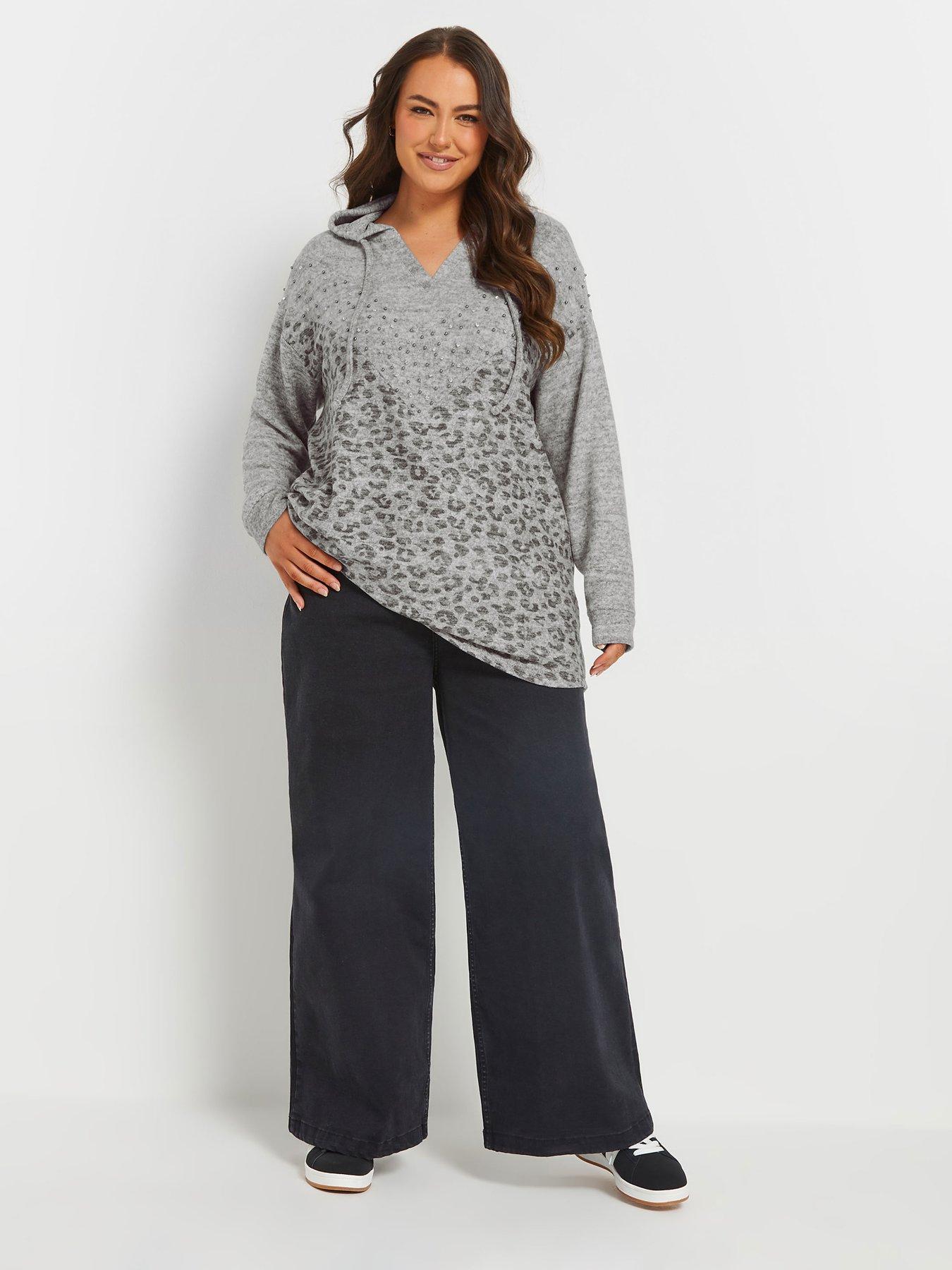 Image 3 of 4 of Yours Curve Leopard Print Stud Hoodie - Grey