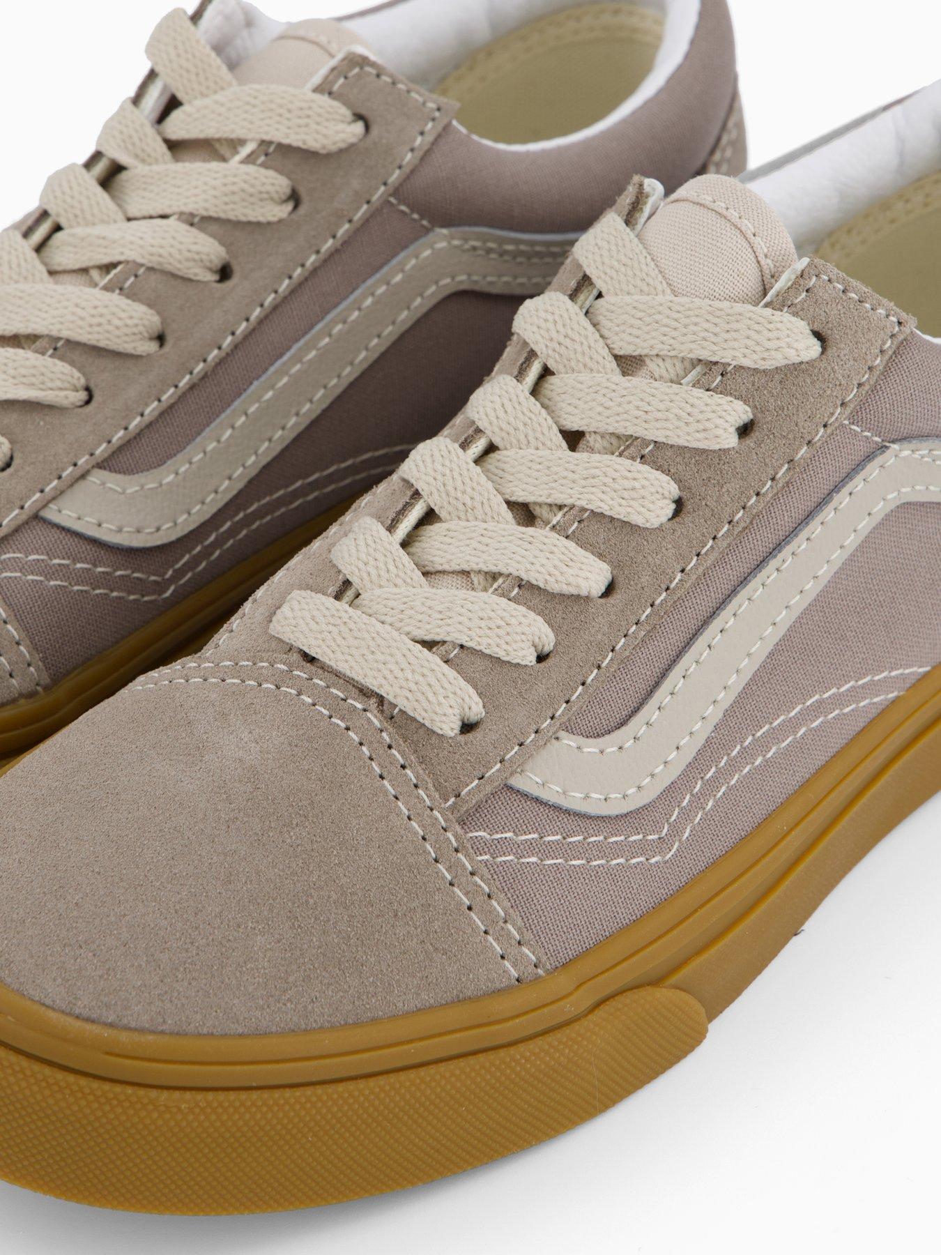 Image 5 of 7 of Vans Junior Old Skool Trainers - Beige