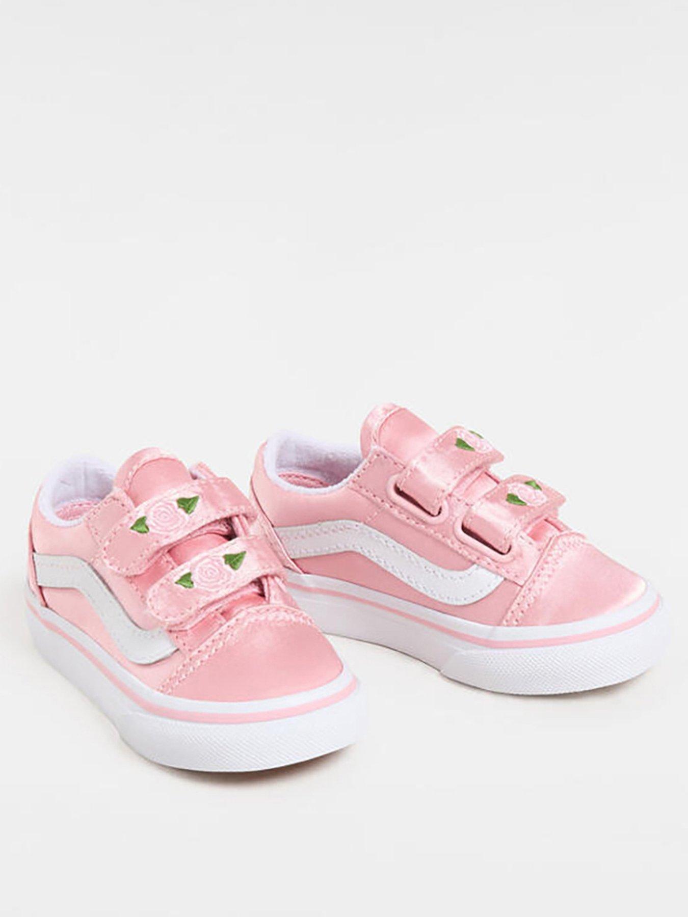 Image 2 of 4 of Vans Toddler Old Skool V Trainers - Pink