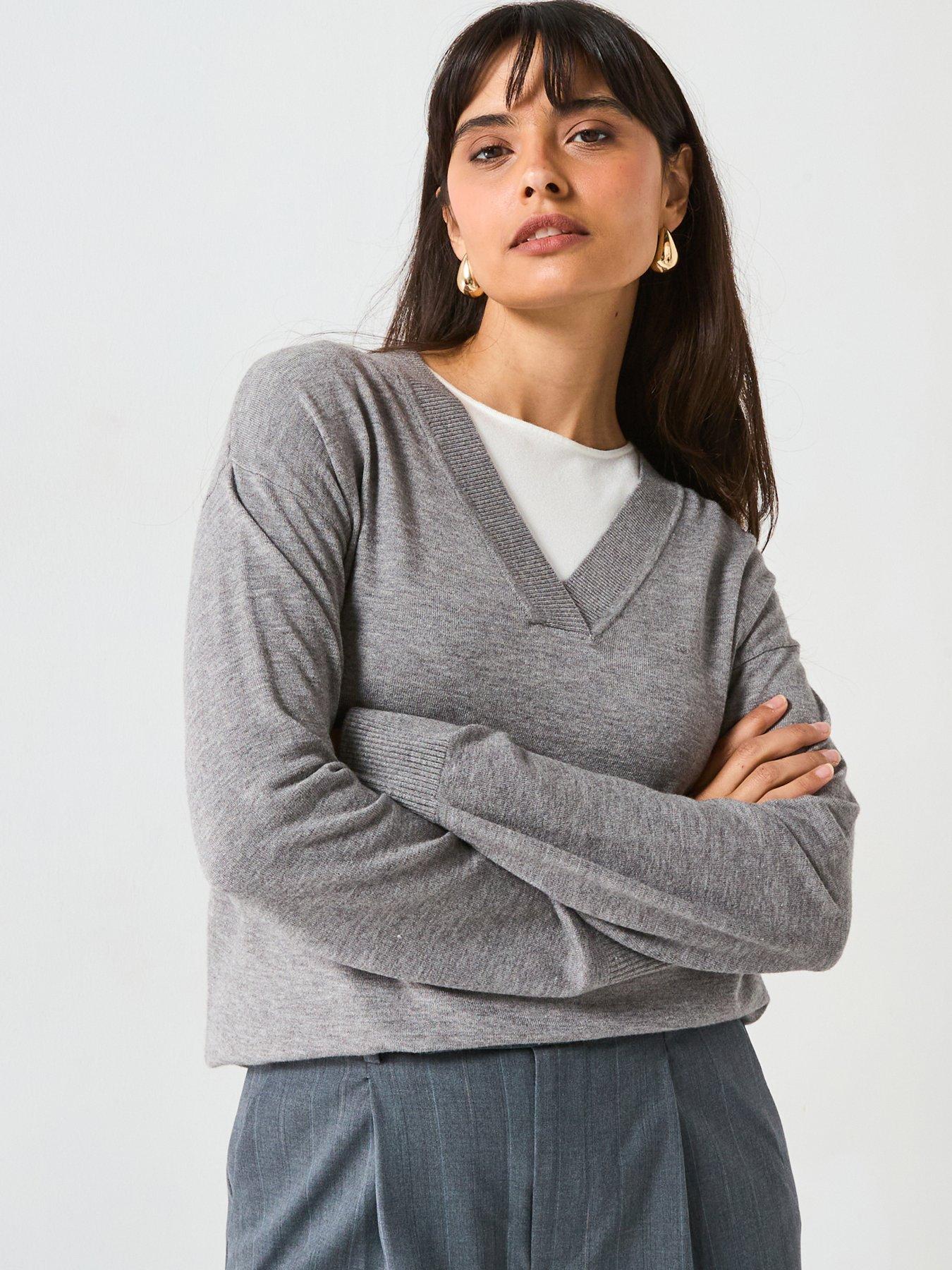 undefined Classic Comfort Neck Longline Jumper - Grey