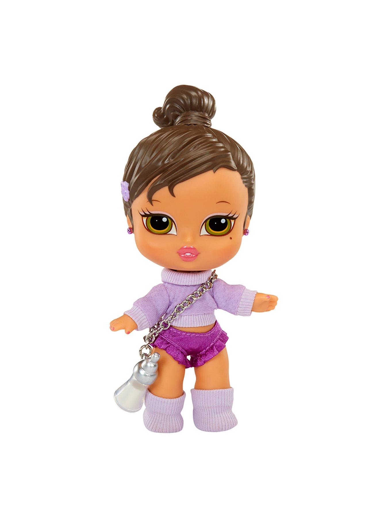 Image 3 of 6 of Bratz Babyz Runwayz Doll- Yasmin