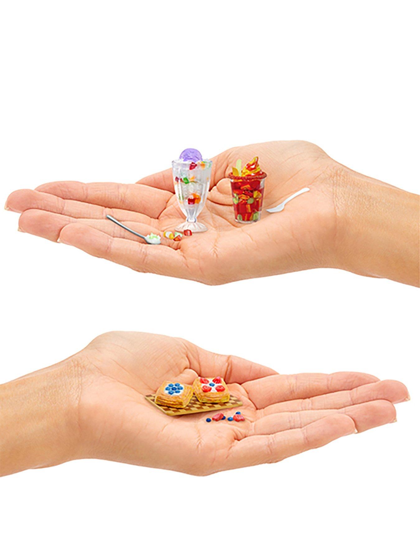 Image 5 of 7 of Mini Verse MGAs Miniverse- Make It Mini Foods: Cafe Series 4
