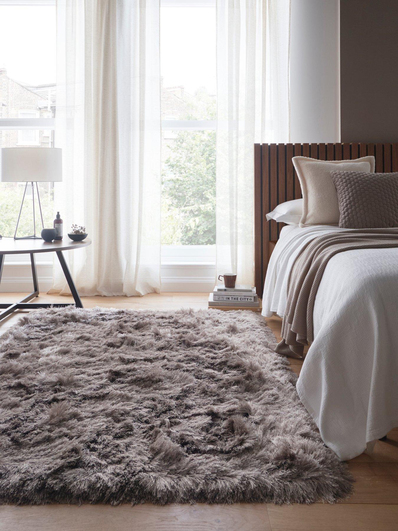 undefined Milan Luxury Shaggy Rug