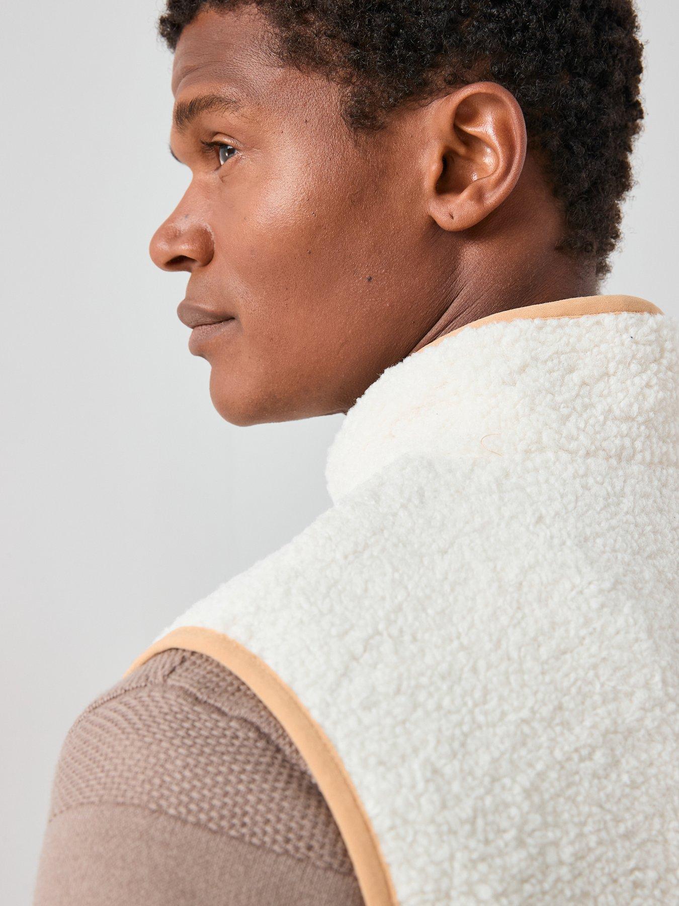 Image 6 of 7 of Very Man Borg Gilet - Ecru