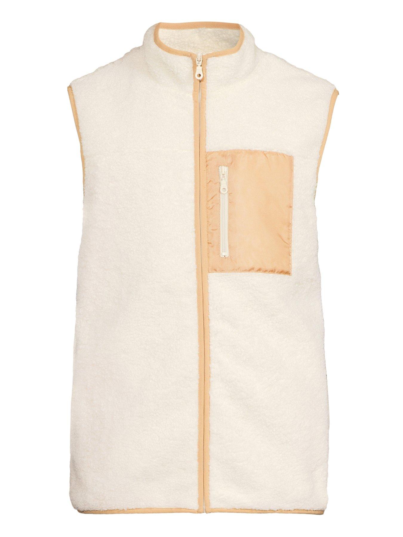 Image 7 of 7 of Very Man Borg Gilet - Ecru