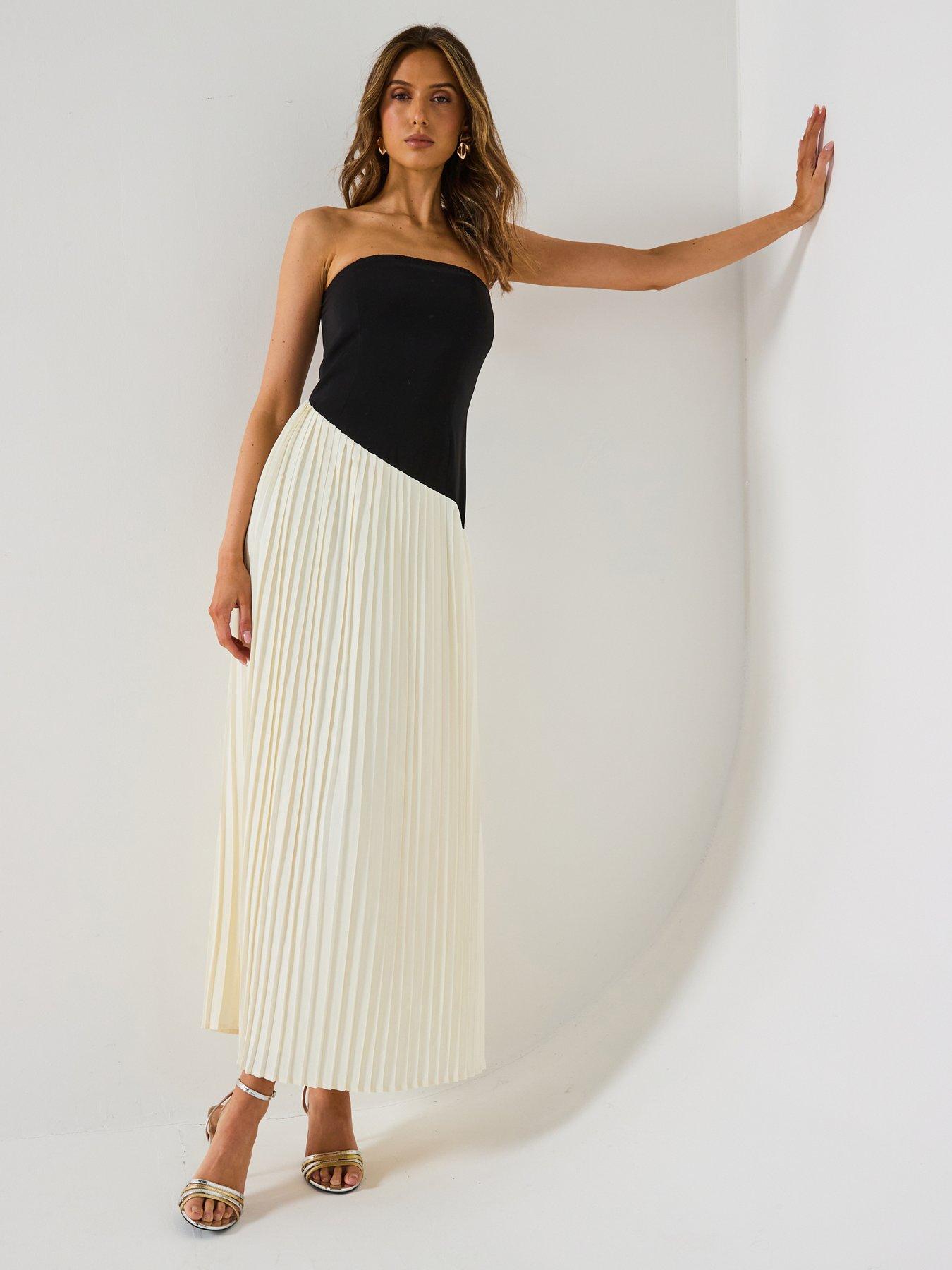 undefined Contrast Bandeau Pleated Maxi Dress