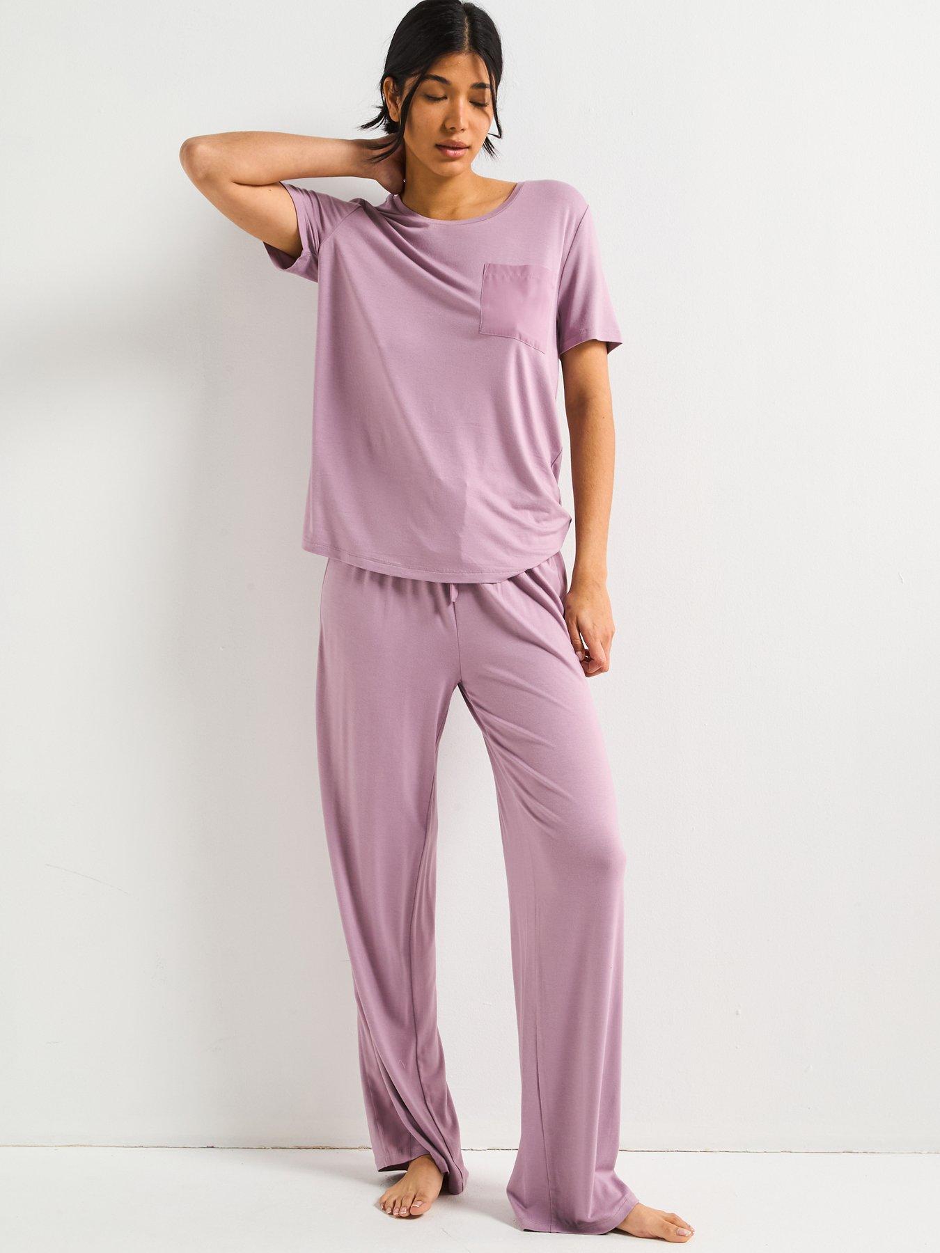 Image 3 of 5 of V by Very Short Sleeve T-shirt With Wide Leg Satin Trim Pyjama Set - Purple