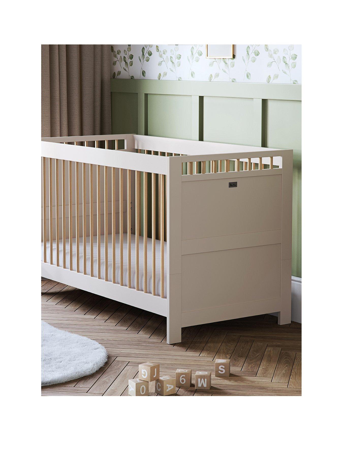 Image 3 of 8 of Silver Cross Seville - 4 piece set with Truefit&nbsp;Mattress