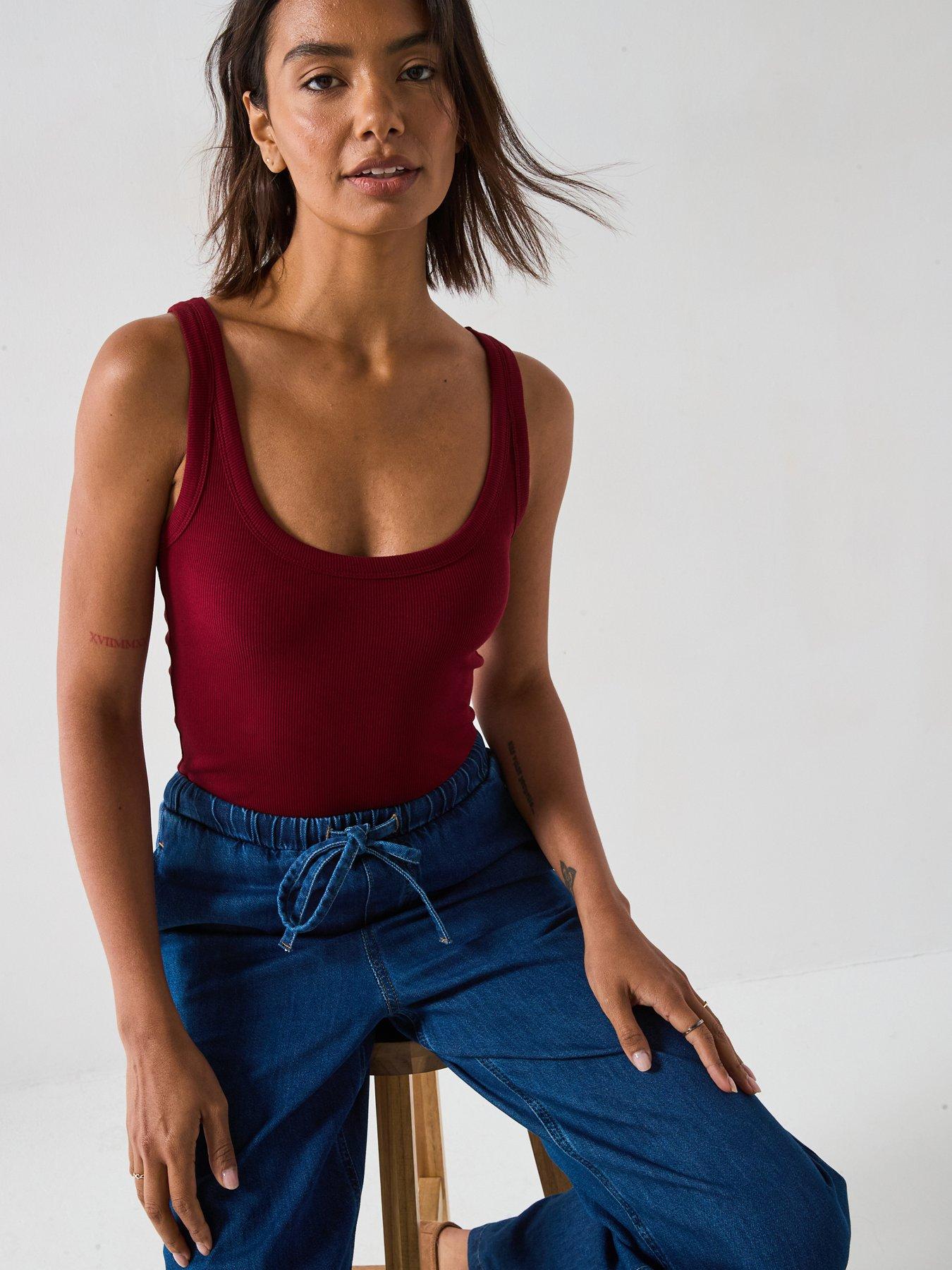 undefined Scoop Rib Vest - Burgundy