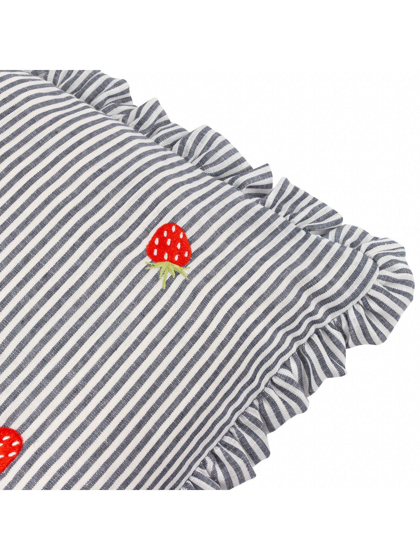 Image 5 of 6 of Furn Les Fruites Strawberries Cushion &ndash; 30 x 50 cm