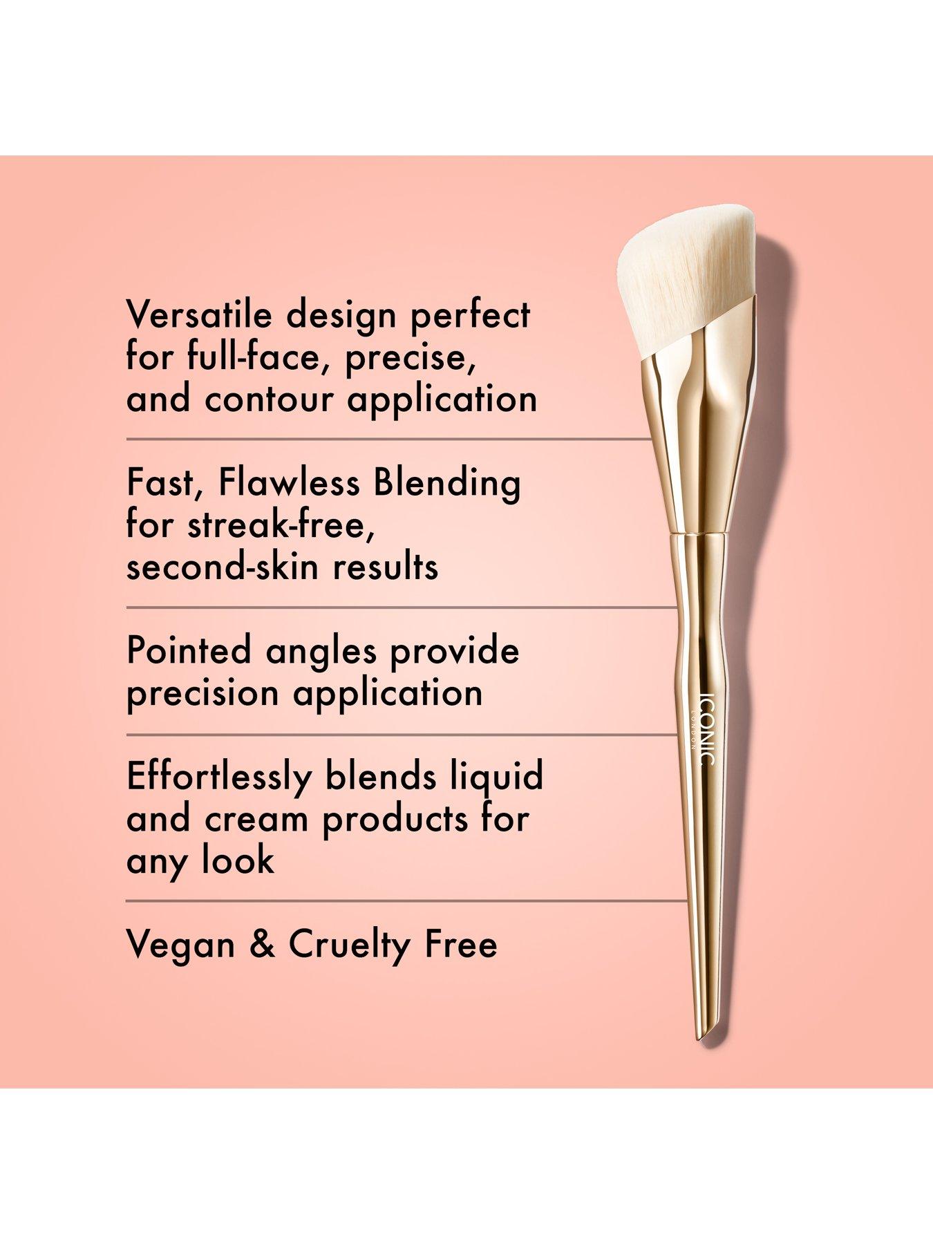 Image 4 of 5 of Iconic London Complexion Brush