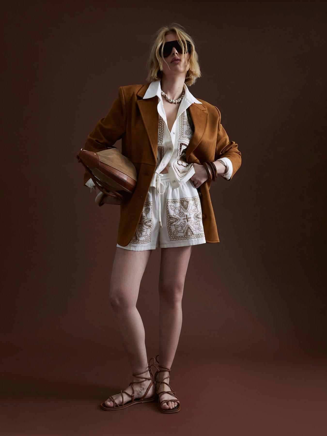 Image 4 of 6 of River Island Cutwork Short - Cream