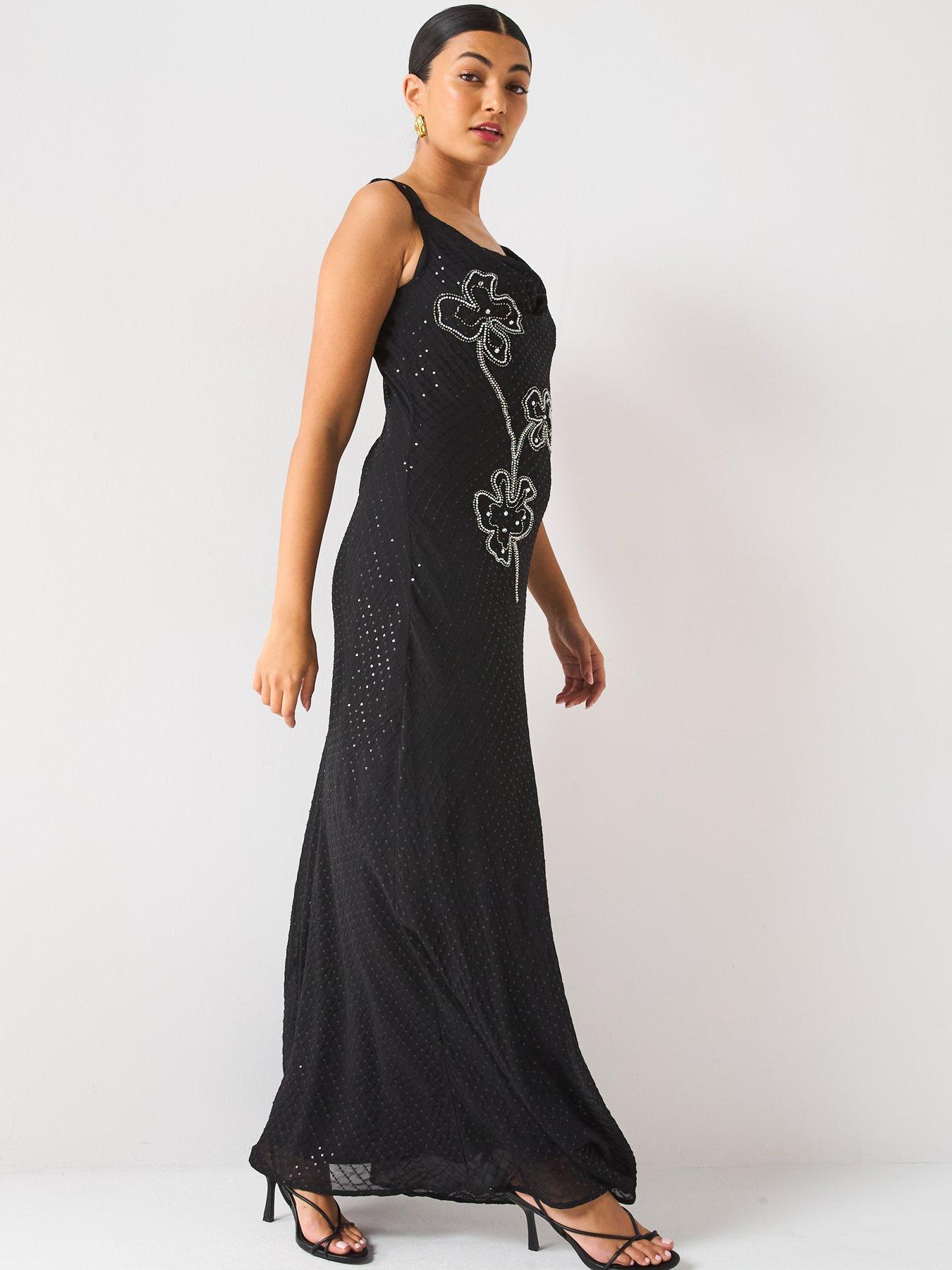 Coucou V-Neckline Maxi Dress Floral White/Black
