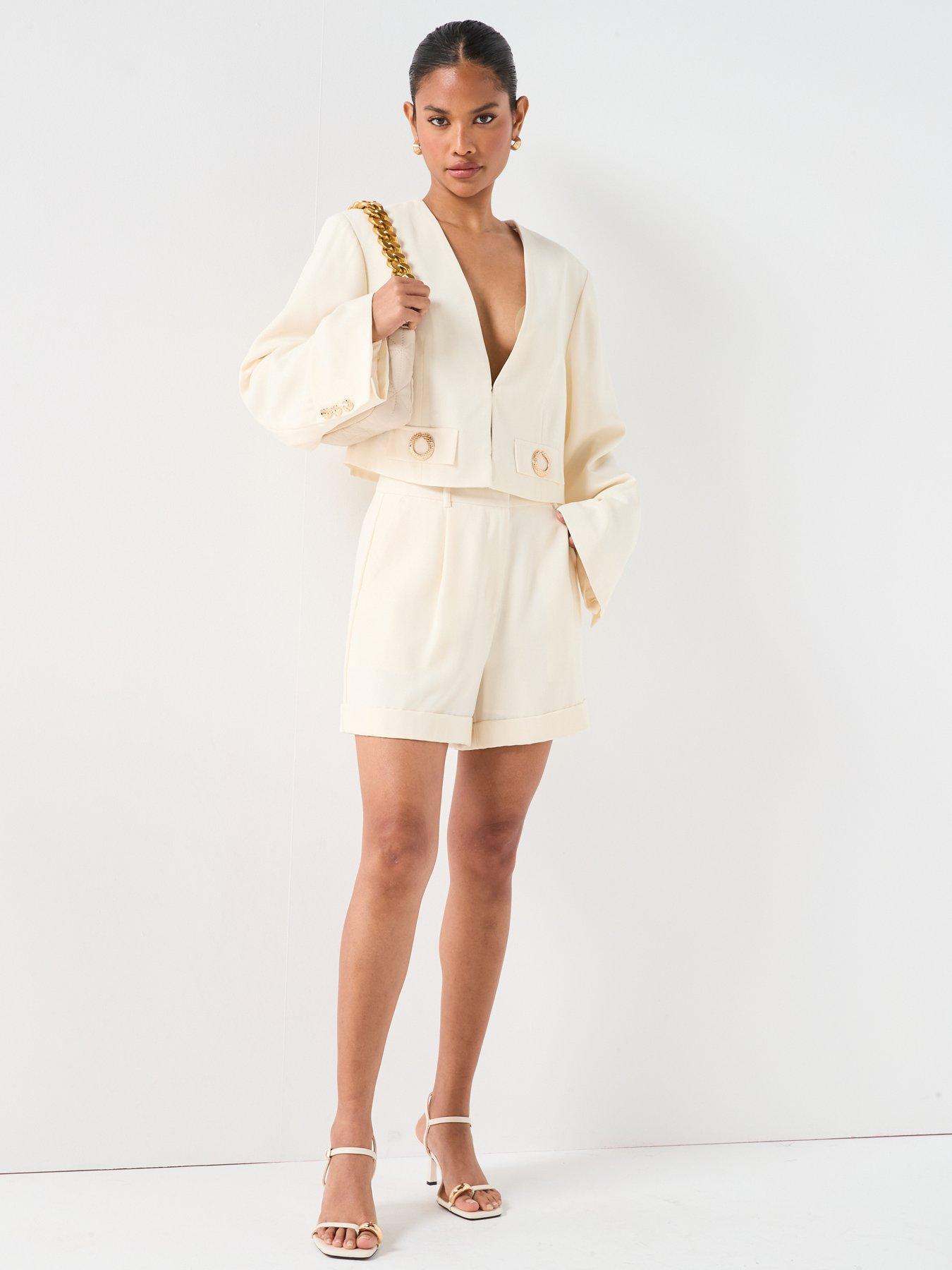 undefined Cropped Detail Blazer - Cream