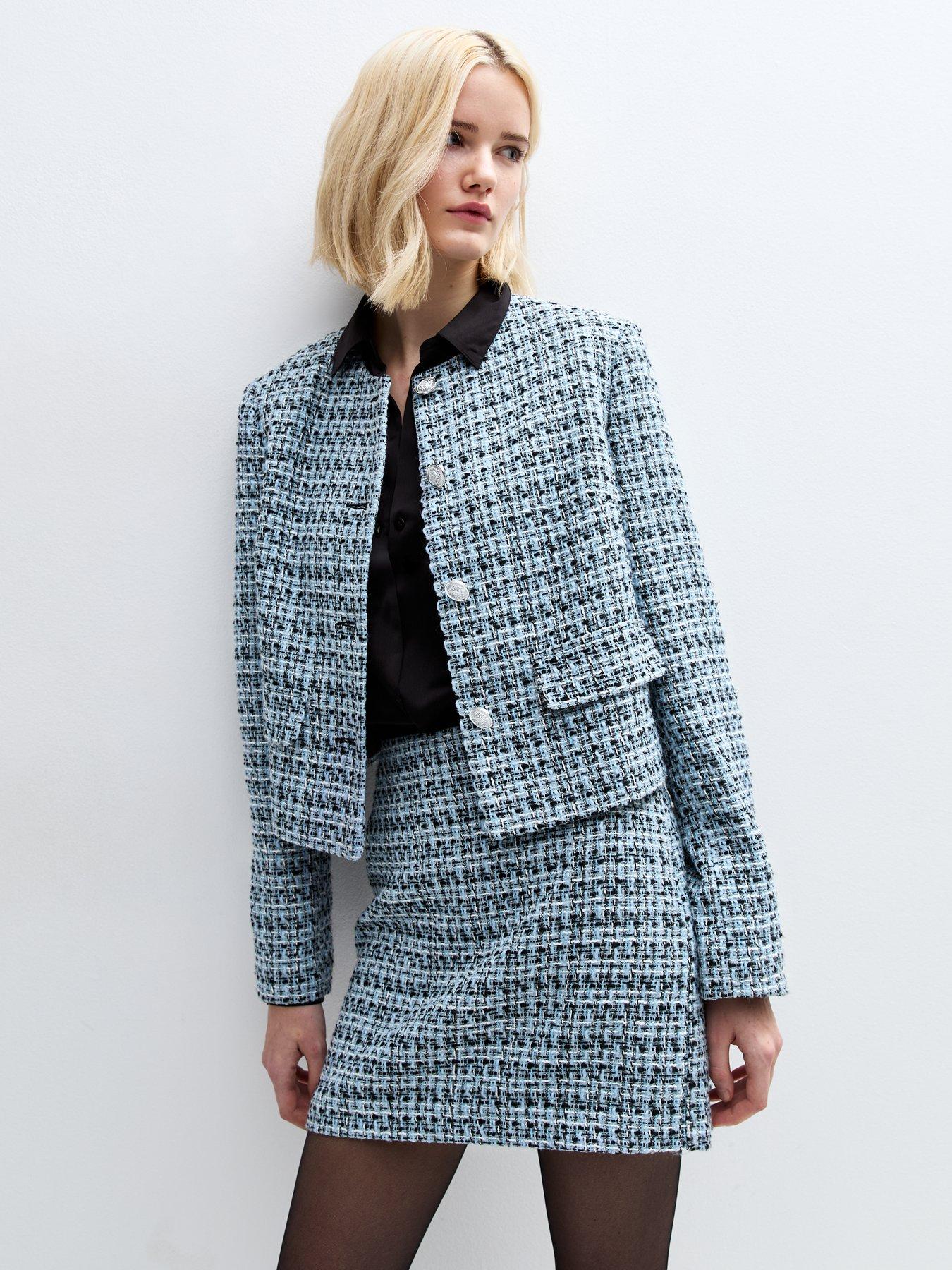 Image 4 of 6 of New Look Boucle Mini Skirt - Light Blue