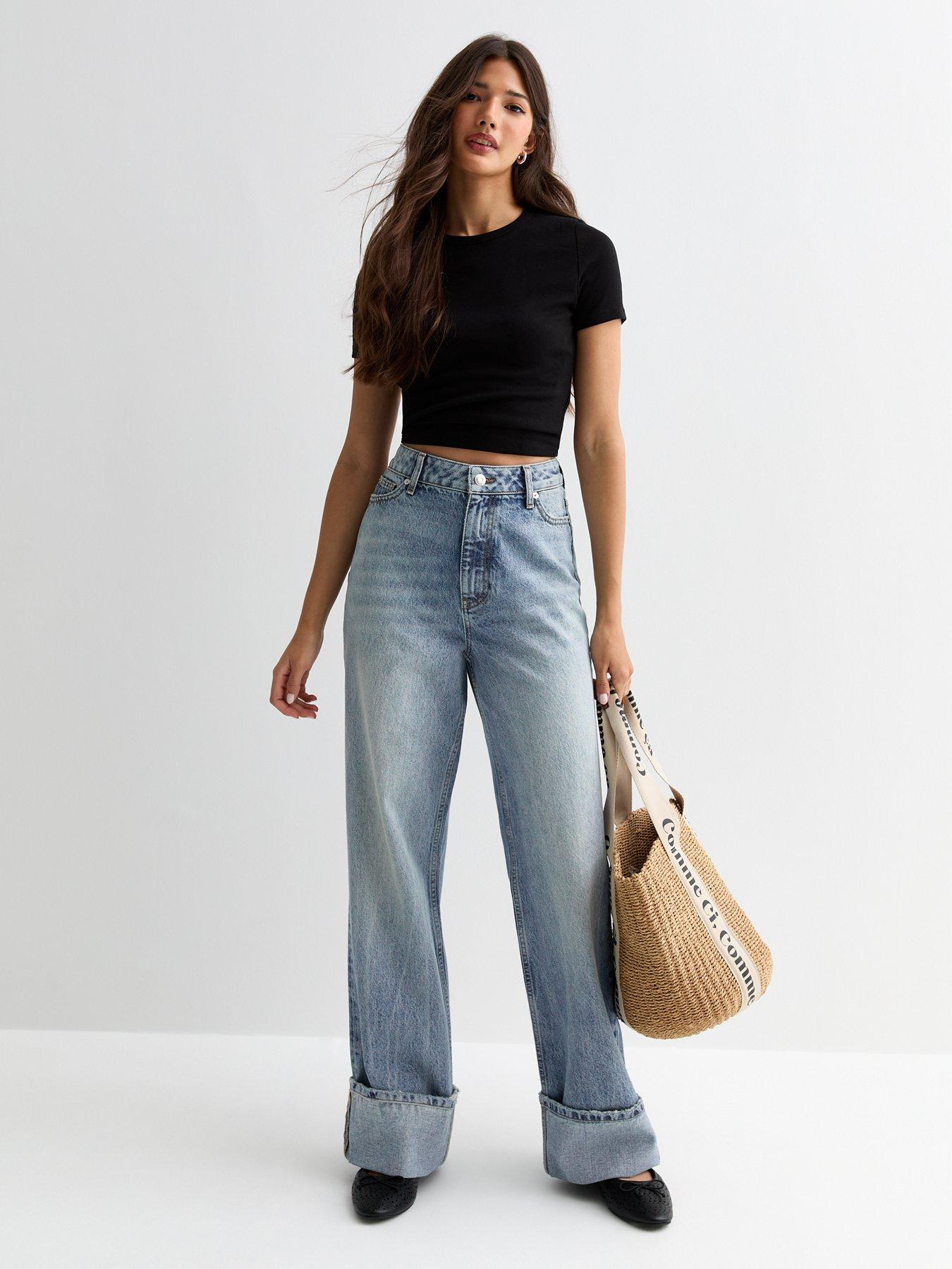 Image 3 of 6 of New Look Blue Relaxed Turn Up Wide Leg Jeans