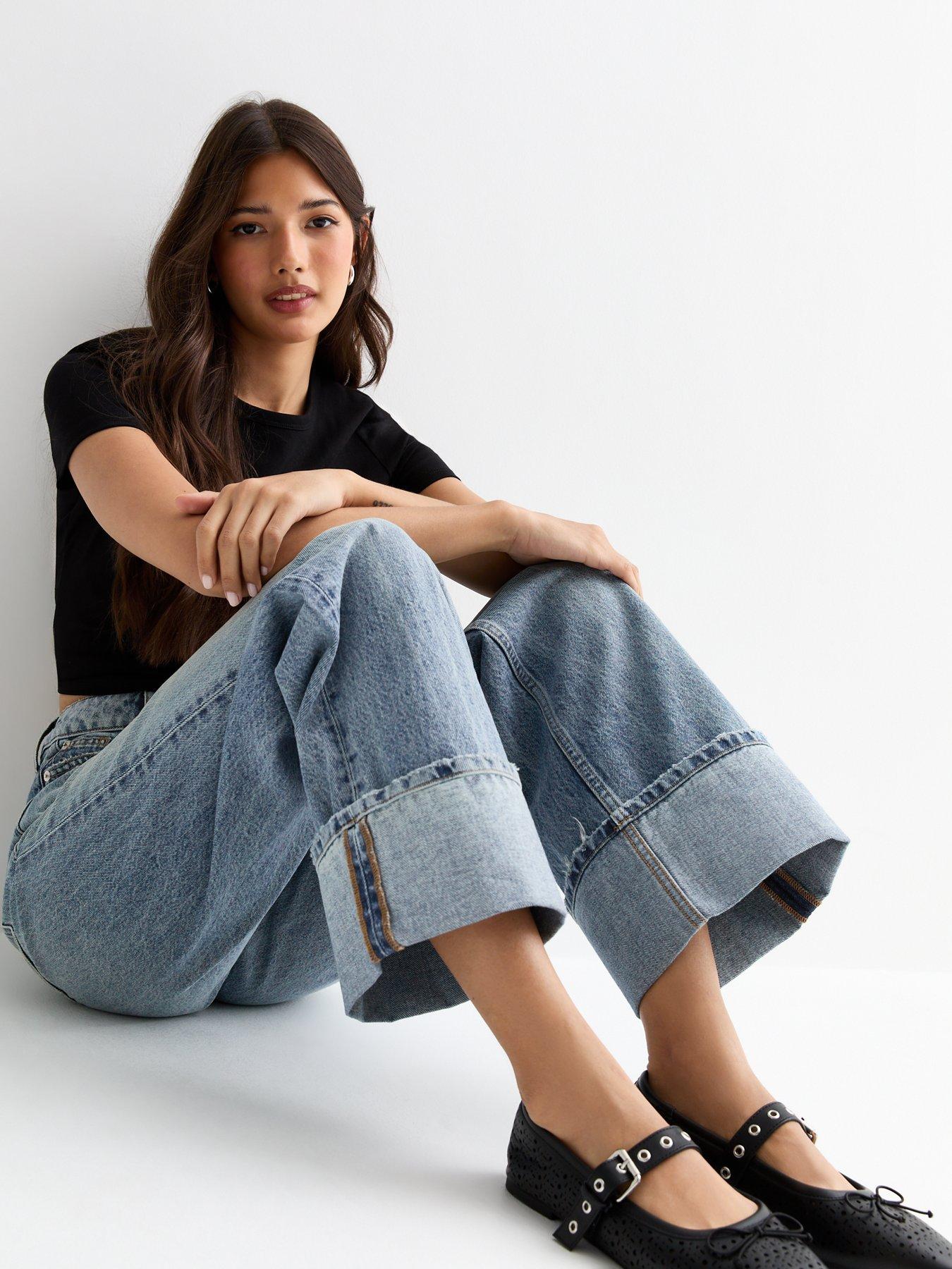 Image 6 of 6 of New Look Blue Relaxed Turn Up Wide Leg Jeans