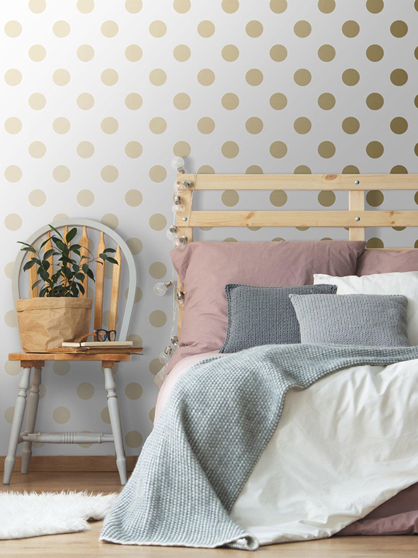 Superfresco Easy Dotty - Gold Wallpaper