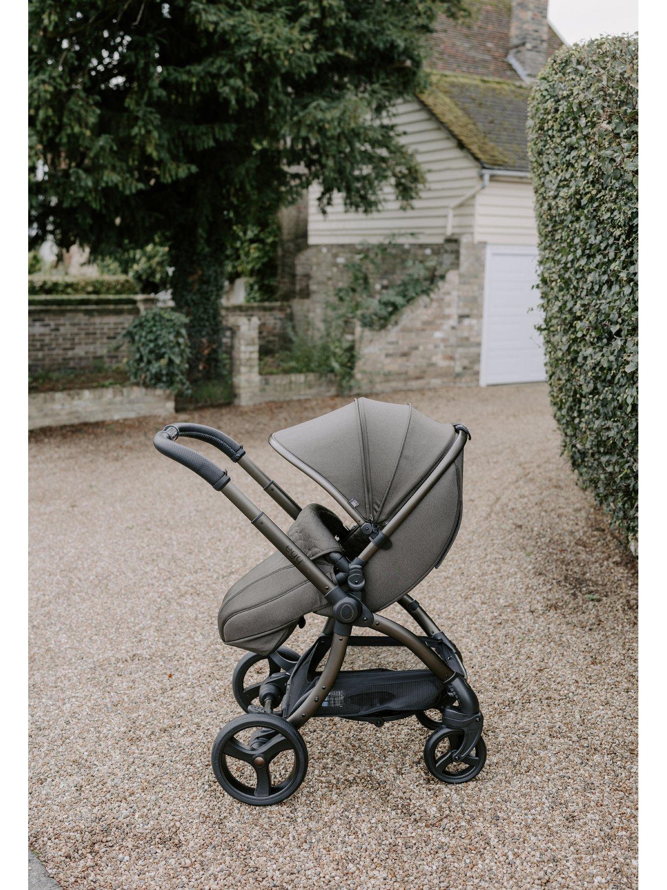 Image 7 of 7 of Egg Luxury Bundle with Egg Shell Car Seat - Chocolate Velvet