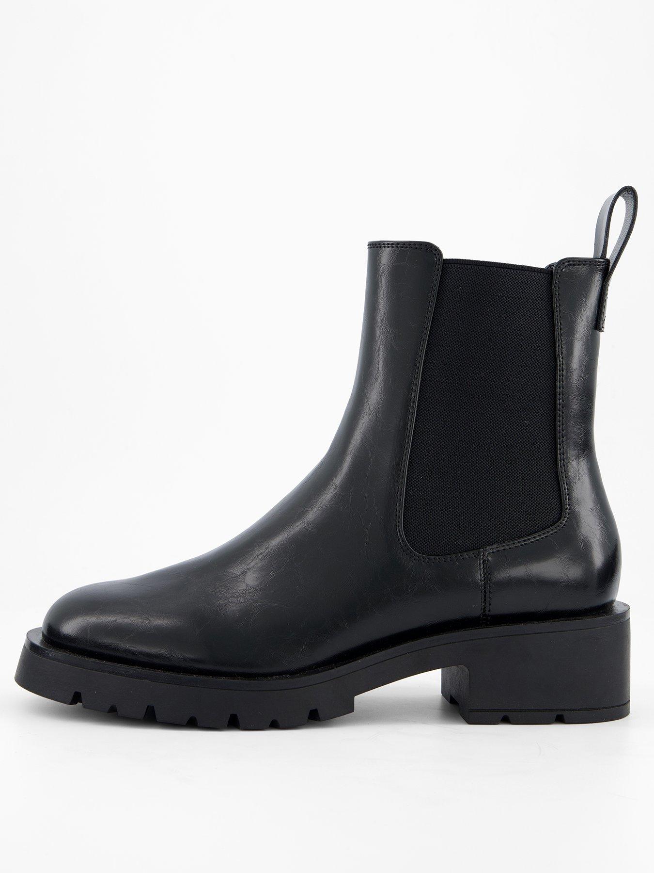 undefined Chelsea Ankle Boots - Black
