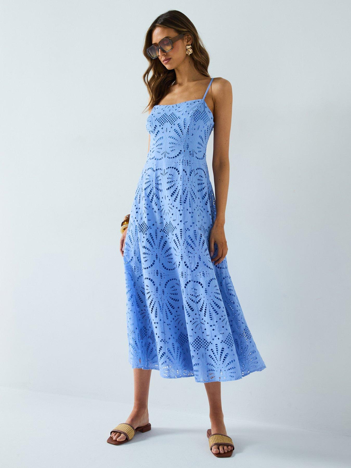 undefined Molly Embroidered Midi - Blue