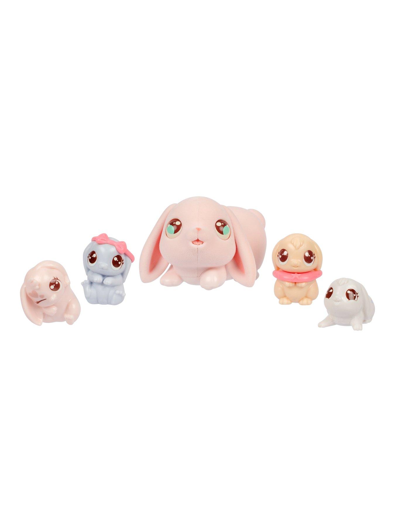 Image 4 of 7 of Little Live Pets Mama Surprise Minis Bunny Reveal 2, 3, or 4 Mini Babies