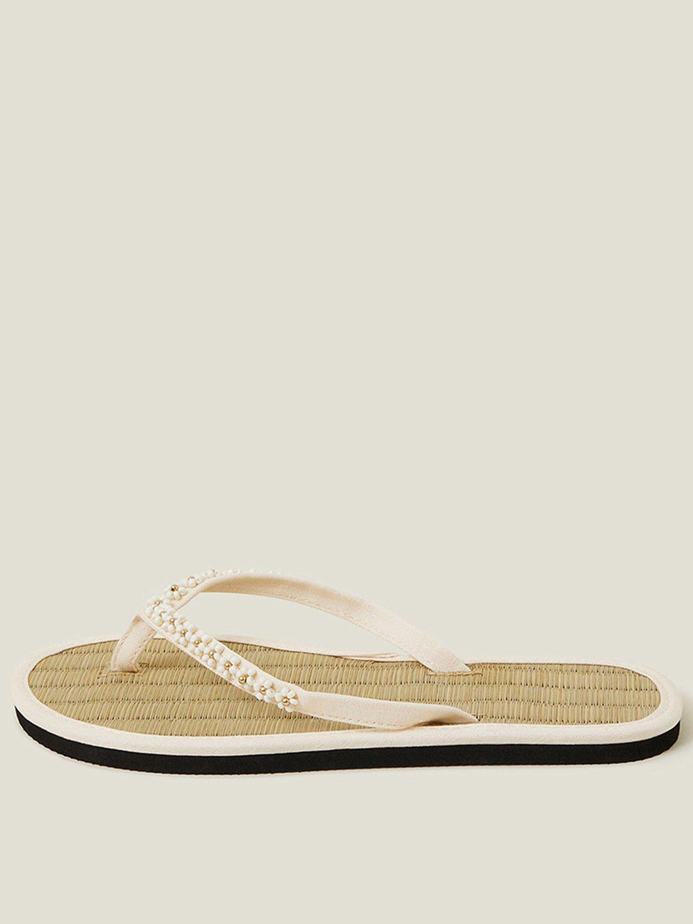 undefined Daisy Beaded Seagrass Sandal - Cream
