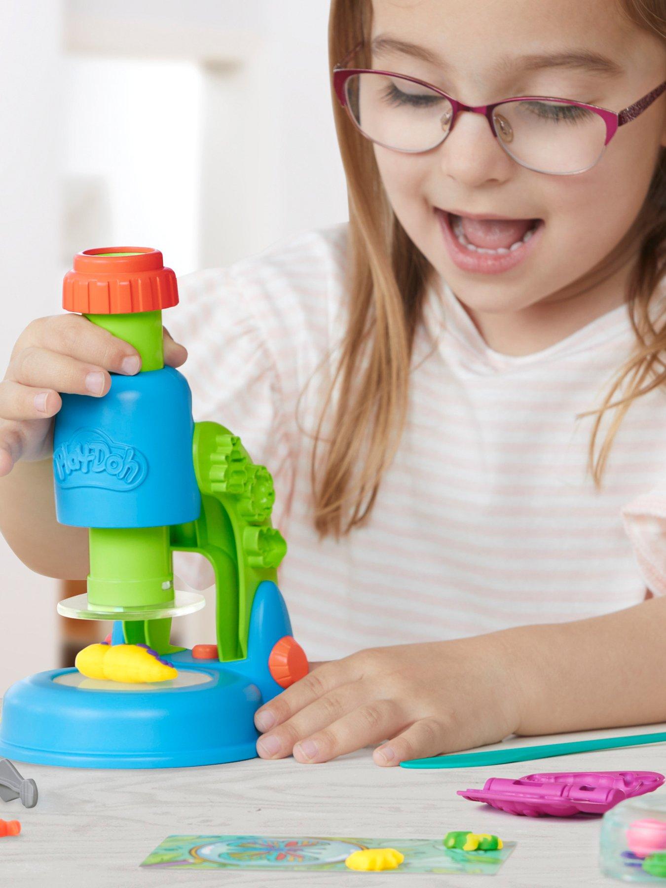 Image 4 of 5 of Play-Doh Play Doh Light And Look Microscope
