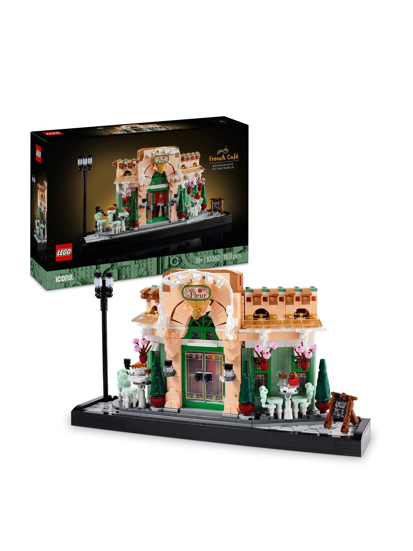 undefined French Café Building Set for Adults 10362