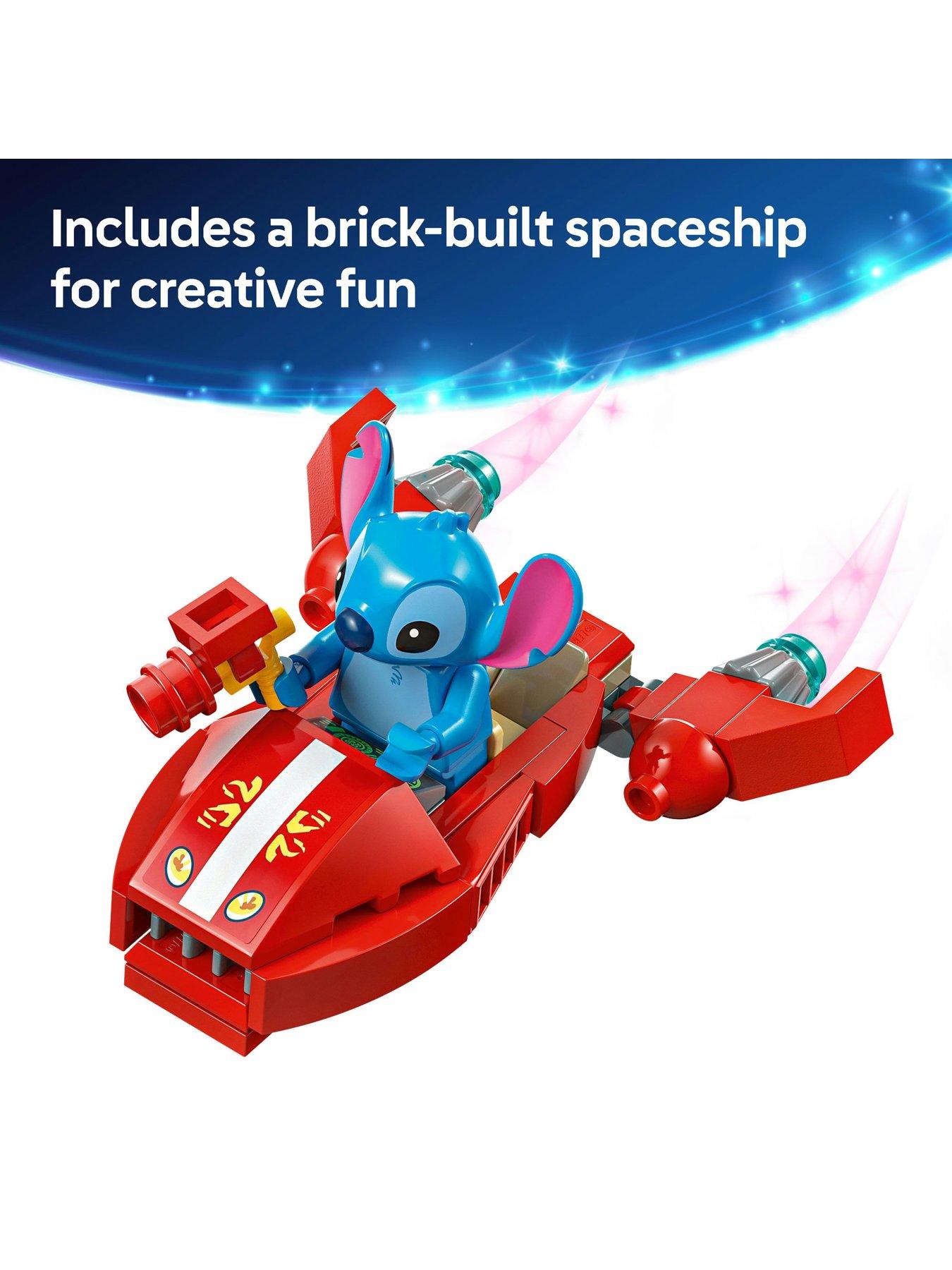Image 4 of 8 of LEGO Disney Lilo and Stitch Beach House Building Kit Playset 43268