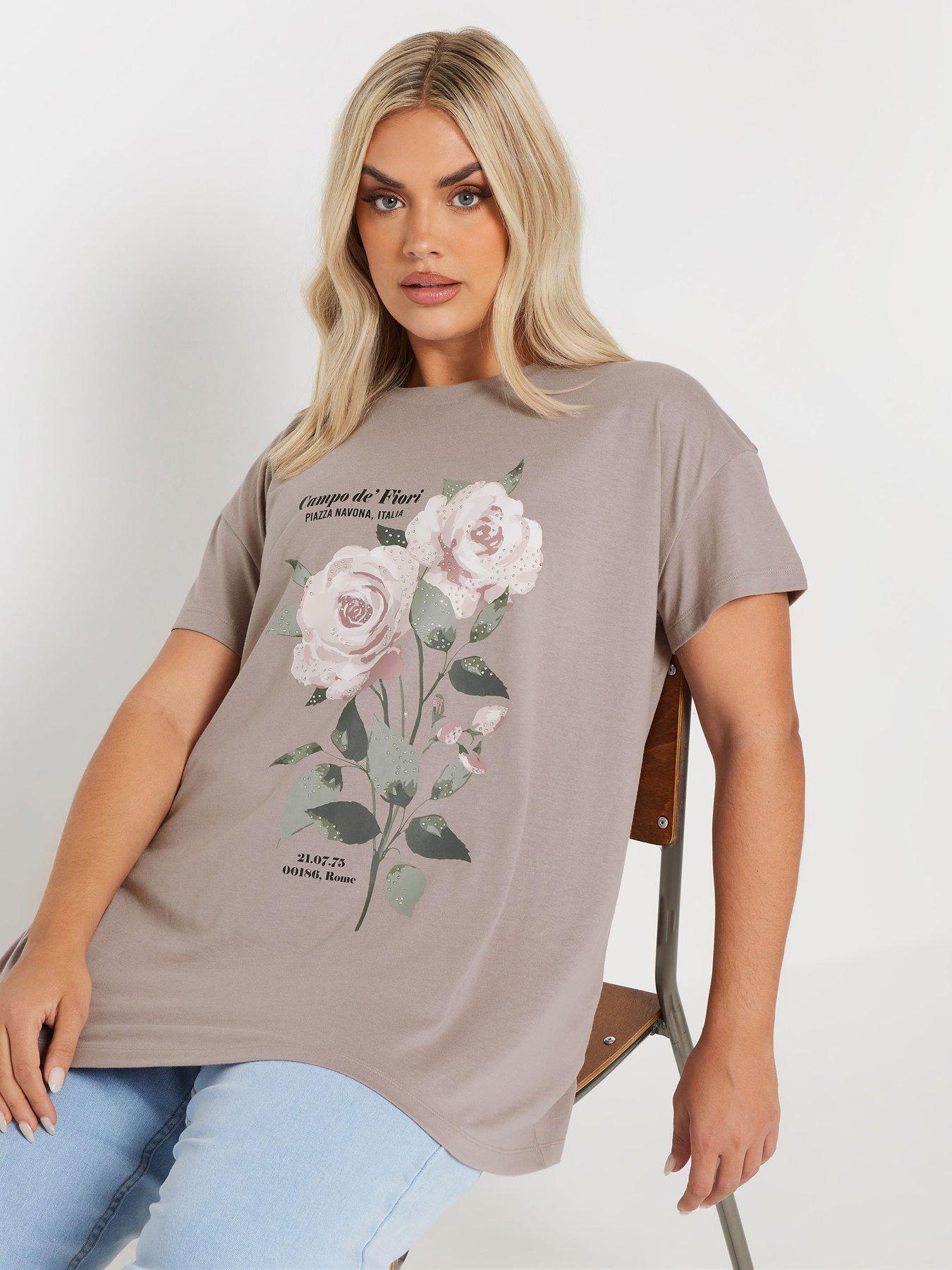 undefined Curve Placement Print Flower T-shirt