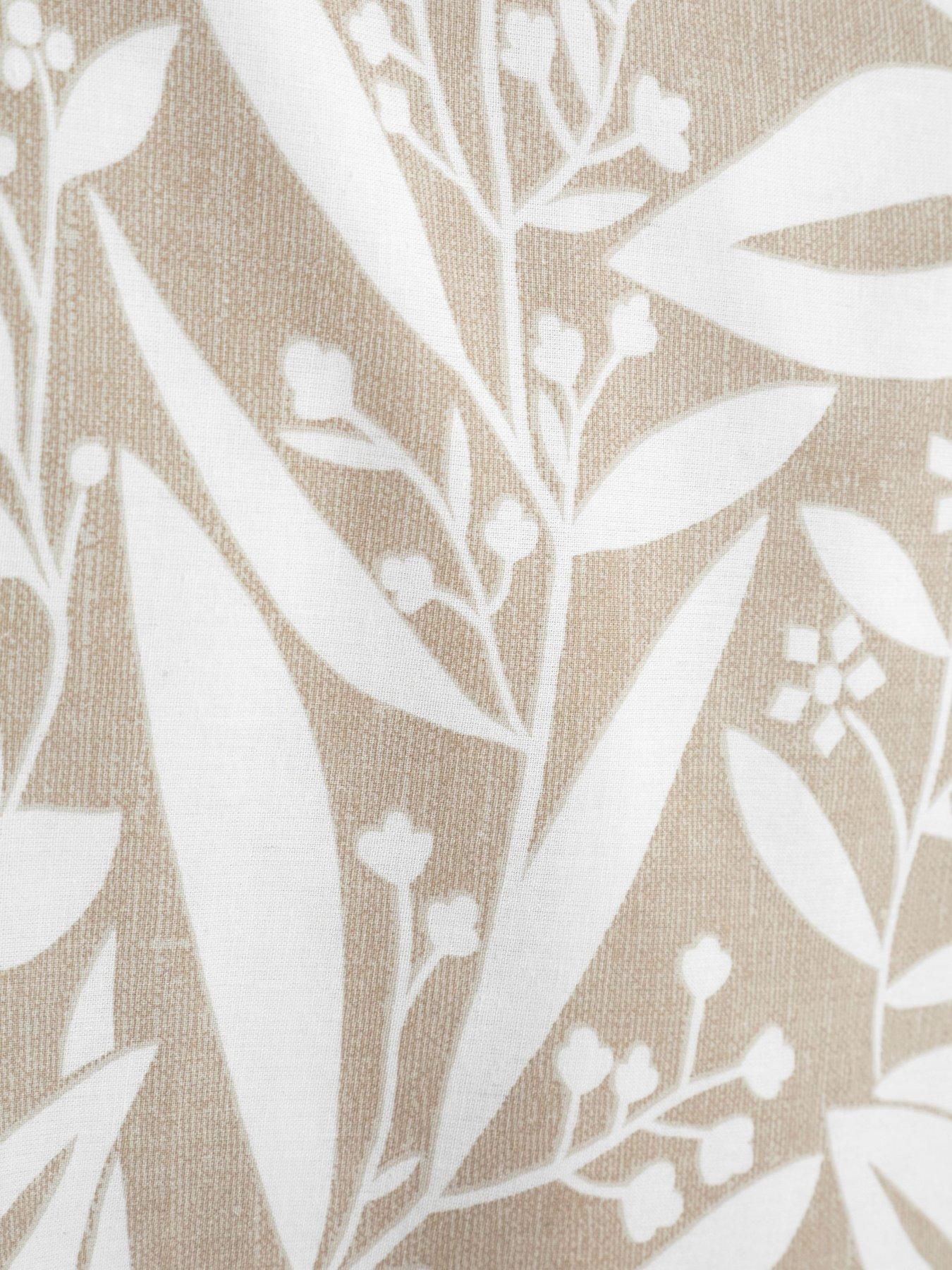 Image 6 of 6 of Catherine Lansfield Sorrel Leaf Duvet Cover Set in Natural