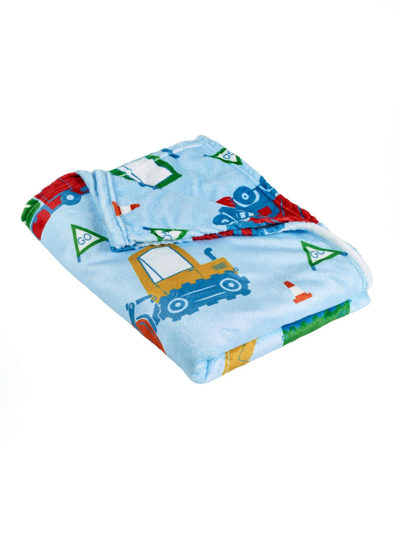 Image 4 of 4 of Catherine Lansfield Digger Dreams Throw