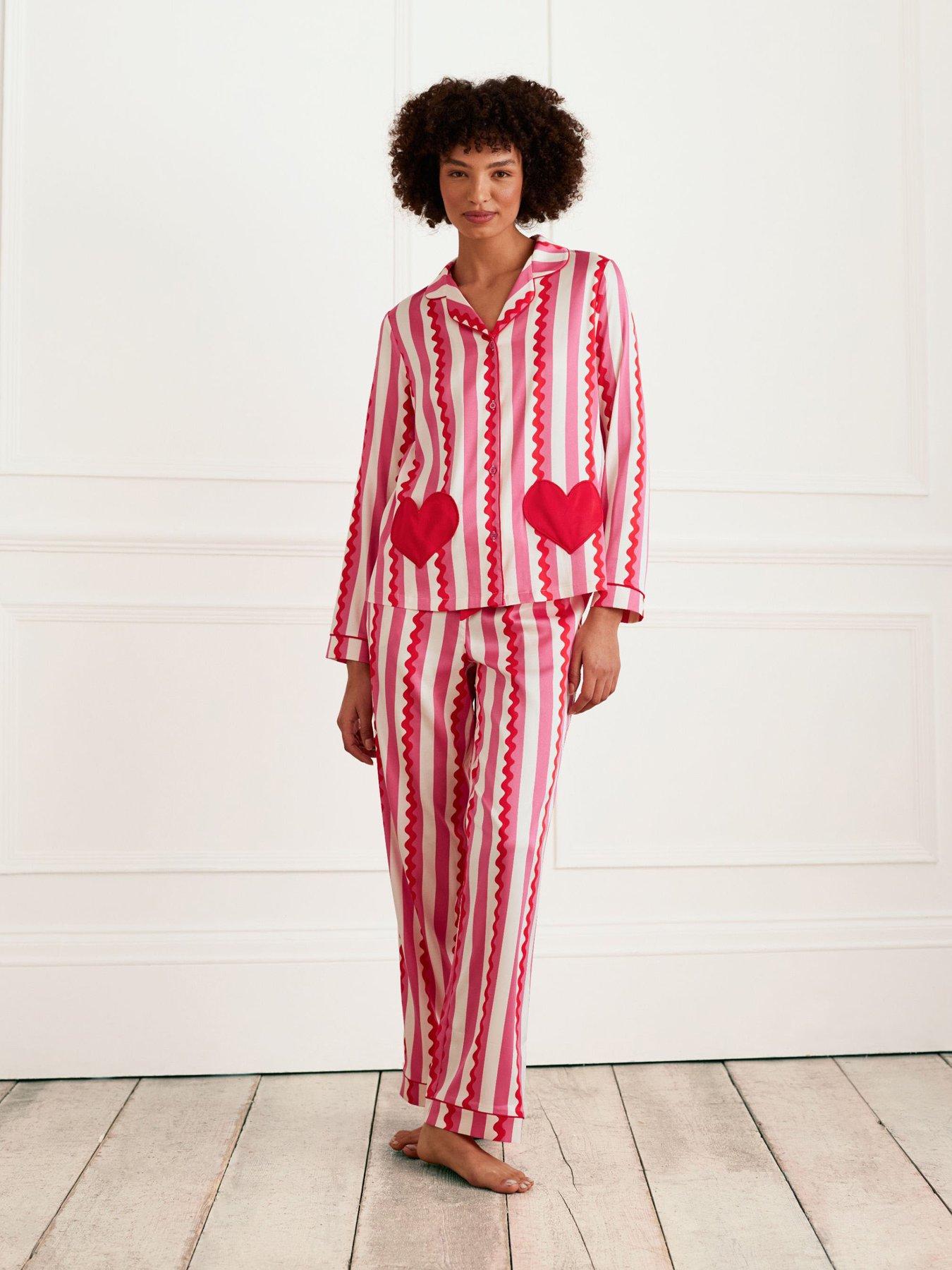 CHELSEA PEERS Long Button Up Pyjama Set With Heart Pockets - Stripe - Pink