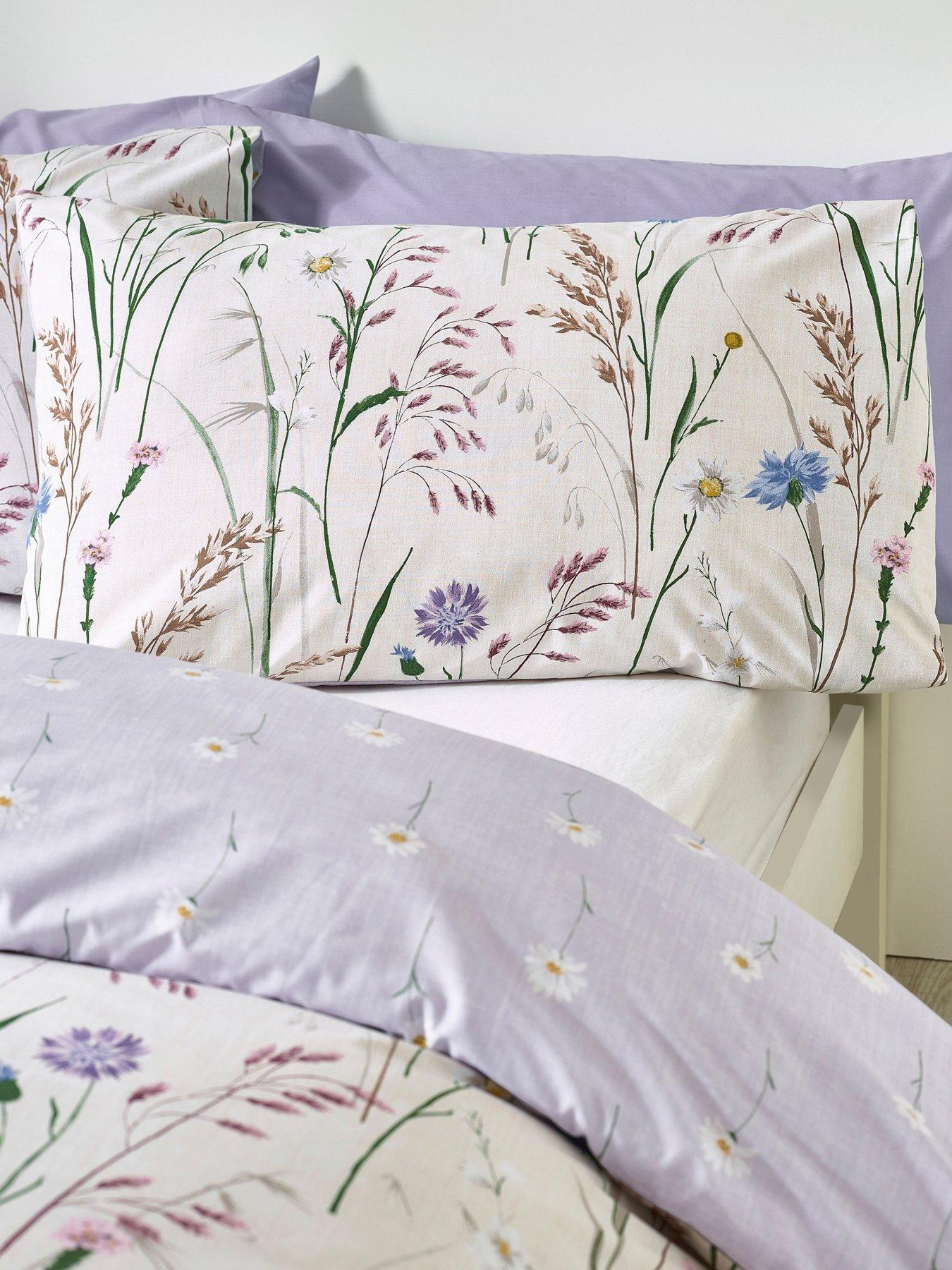 Image 5 of 6 of Catherine Lansfield Grasmere Floral Duvet Set