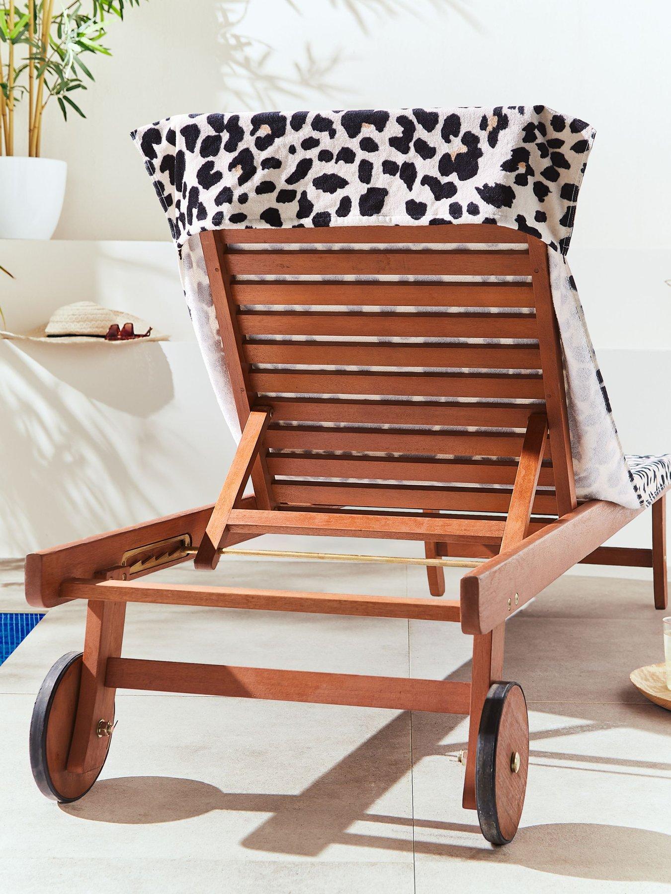 Image 3 of 4 of Catherine Lansfield Leopard 100% Cotton Beach Towel