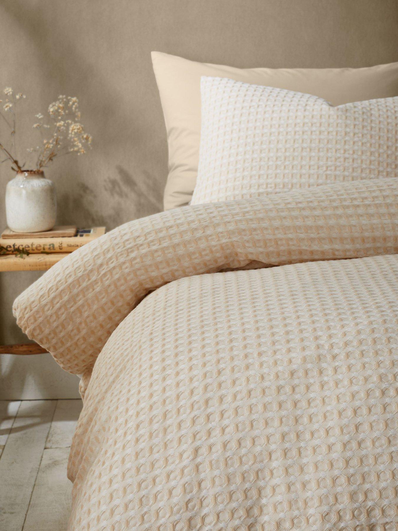 Image 5 of 6 of Pineapple Elephant Muscat Waffle Duvet Set - Natural