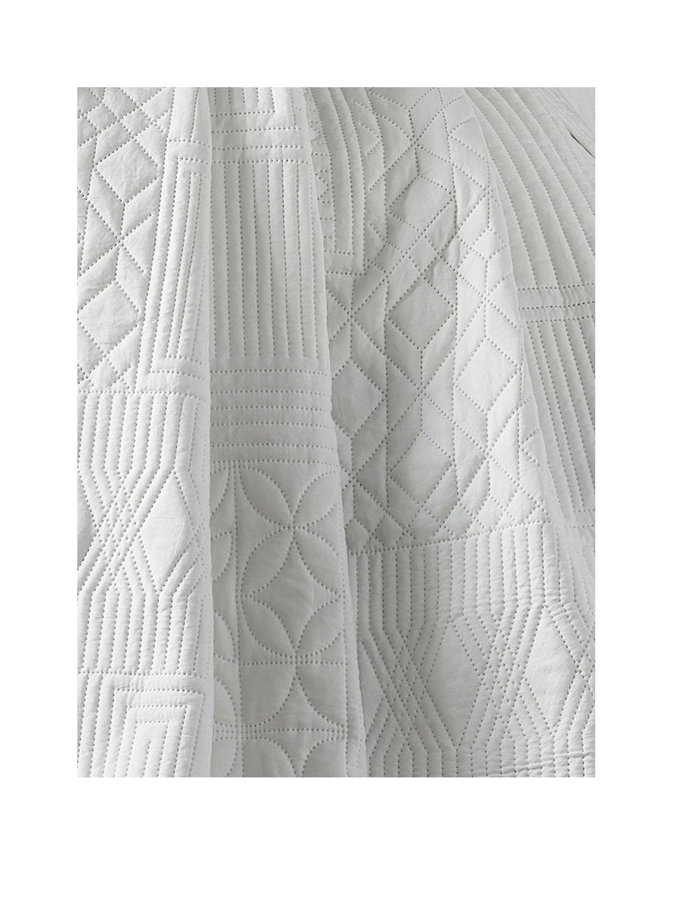Image 2 of 3 of Catherine Lansfield Folkstone Geo Bedspread Throw
