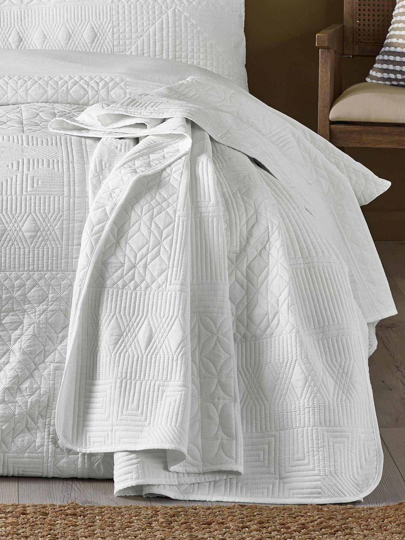 Image 3 of 3 of Catherine Lansfield Folkstone Geo Bedspread Throw