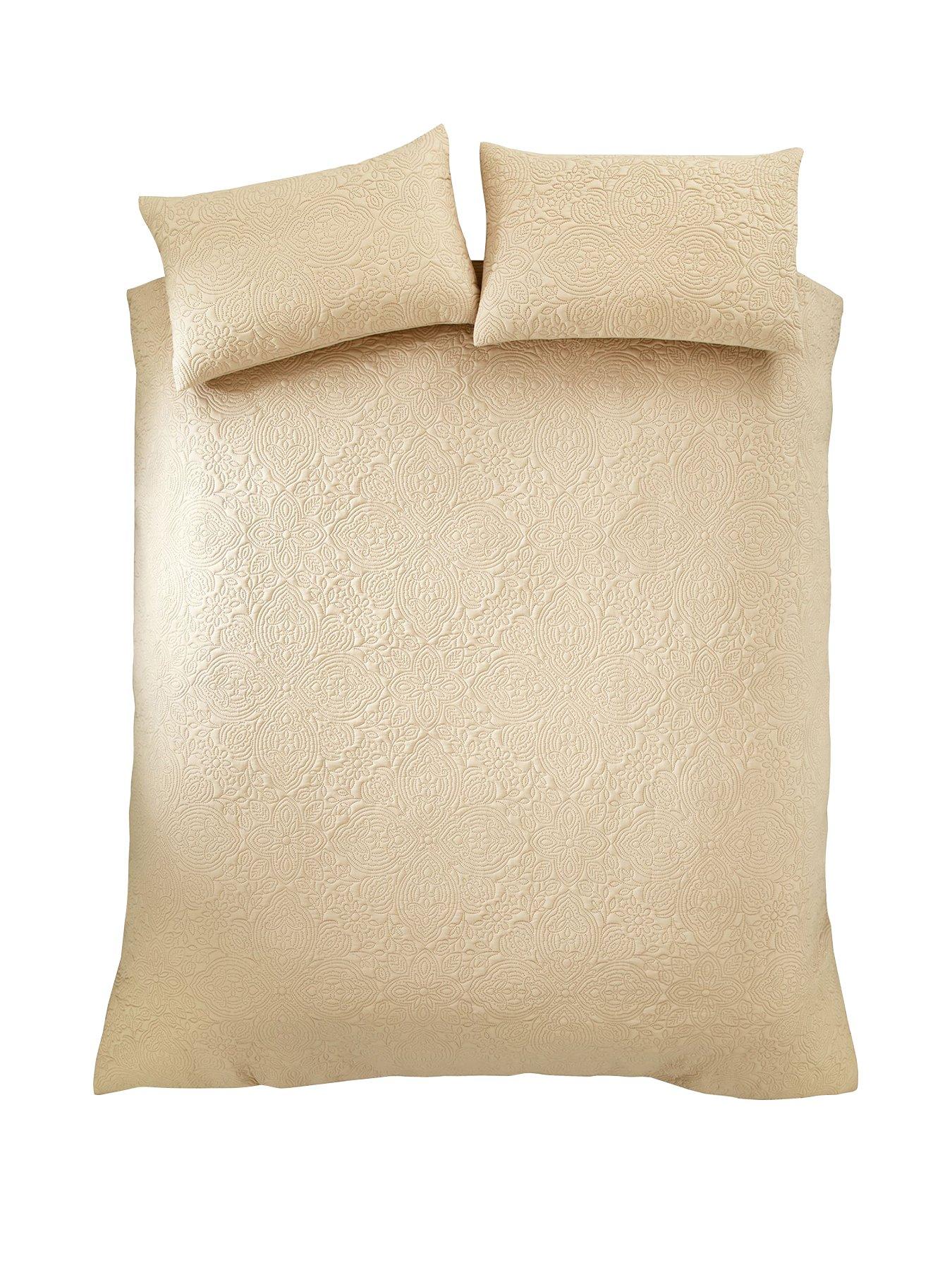 Image 2 of 6 of Pineapple Elephant Casablanca Pinsonic Duvet Cover Set