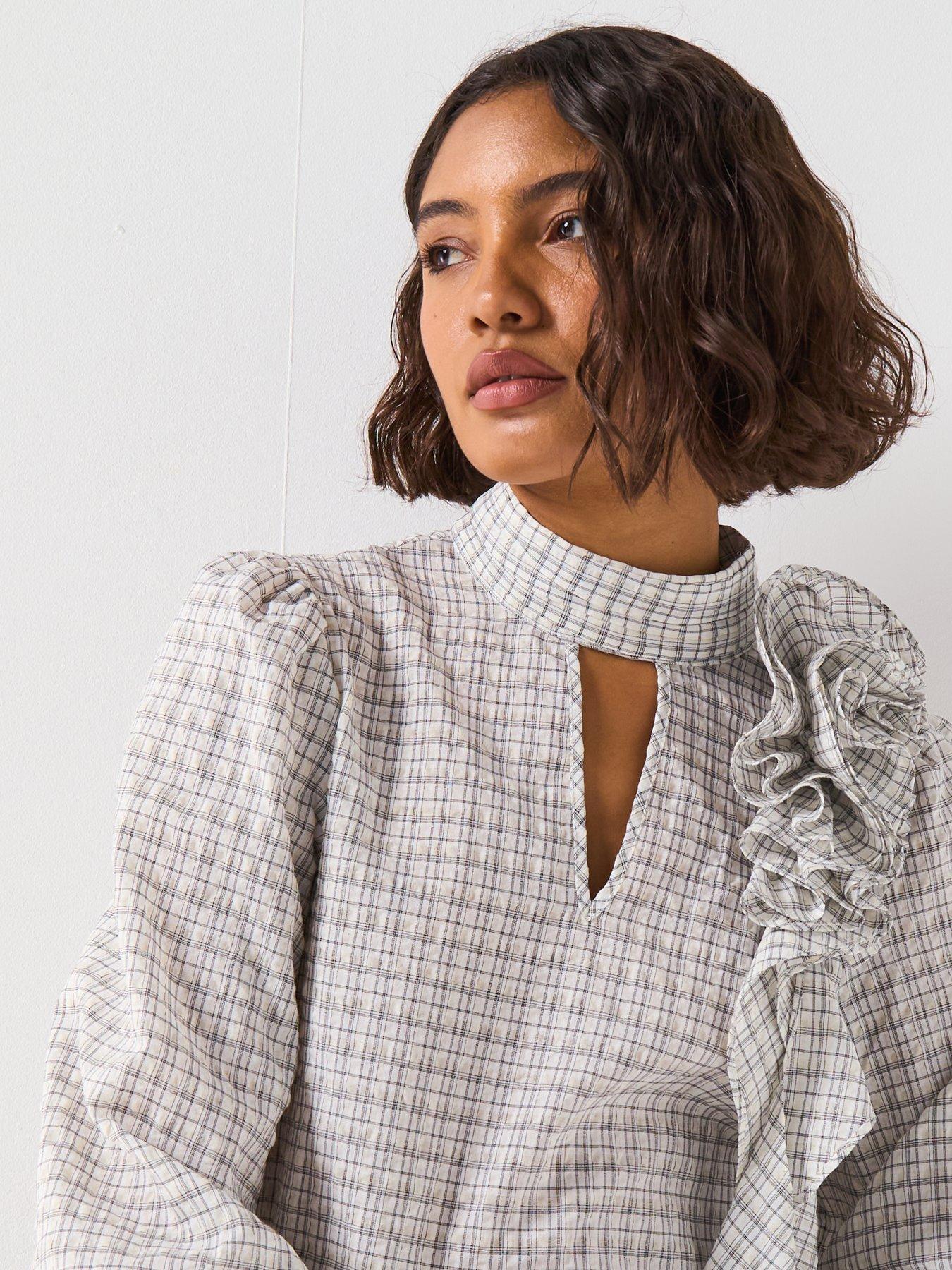 Image 5 of 6 of V by Very Corsage Check Blouse